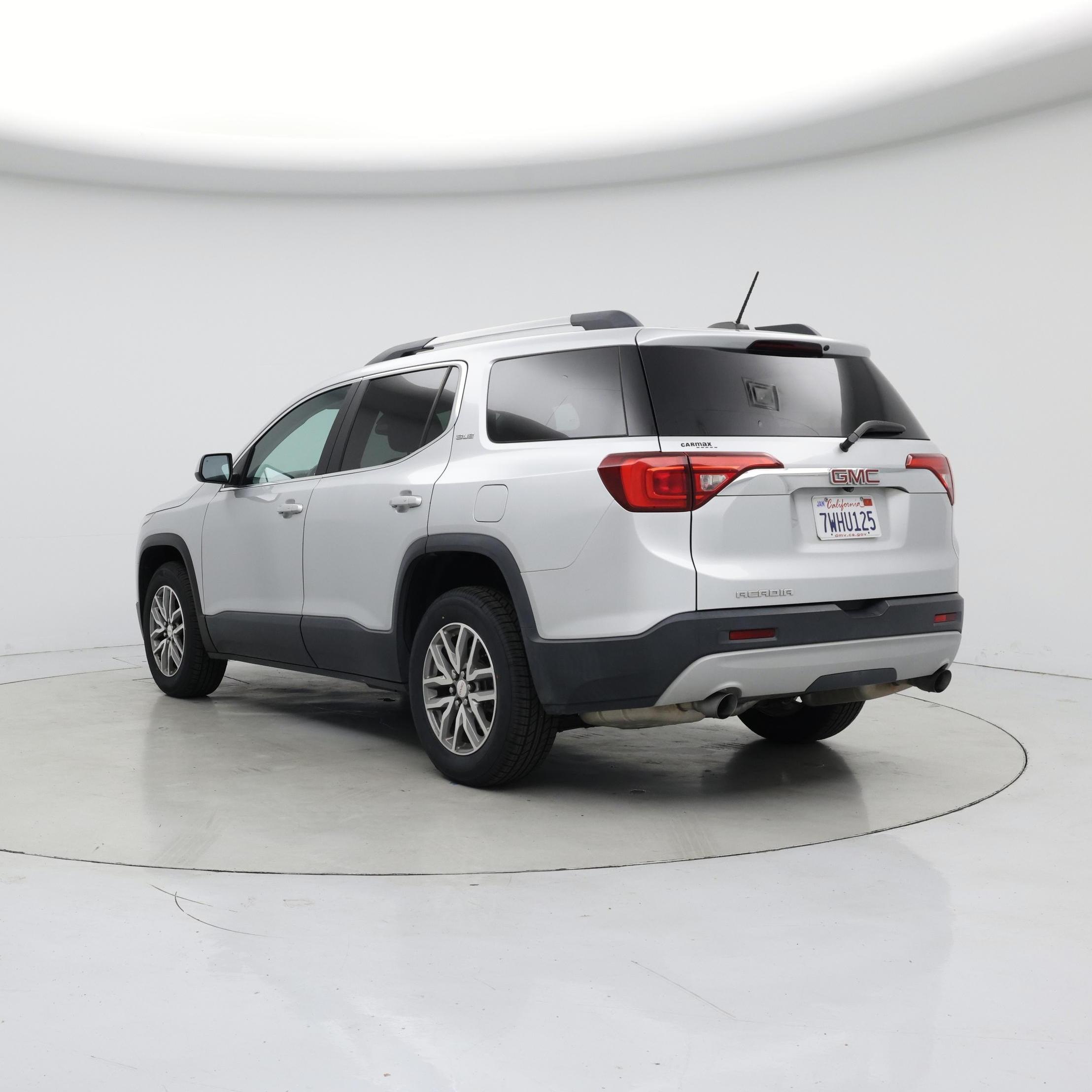 Thumbnail: 2017 GMC Acadia - 2