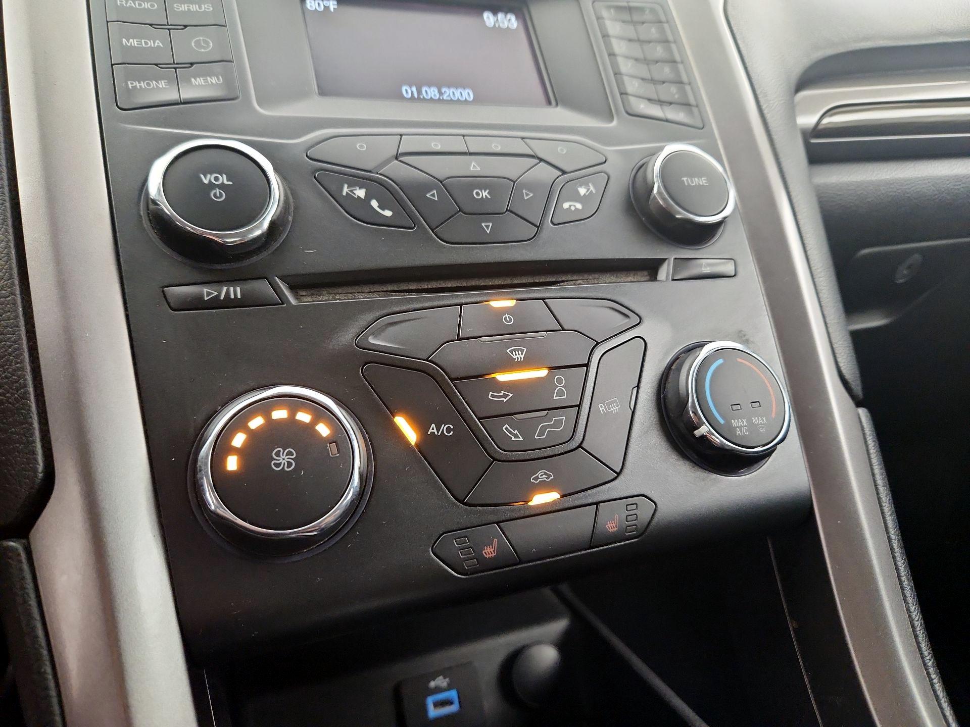 Thumbnail: 2017 Ford Fusion - 16