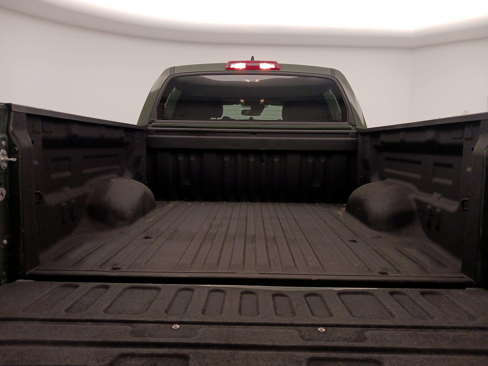 Thumbnail: 2021 Toyota Tundra - 20