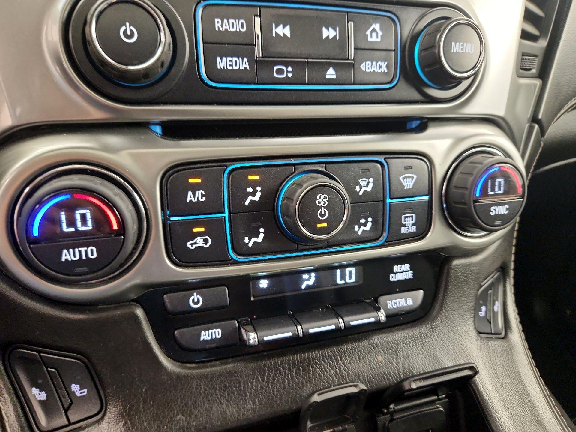 Thumbnail: 2015 Chevrolet Tahoe - 16