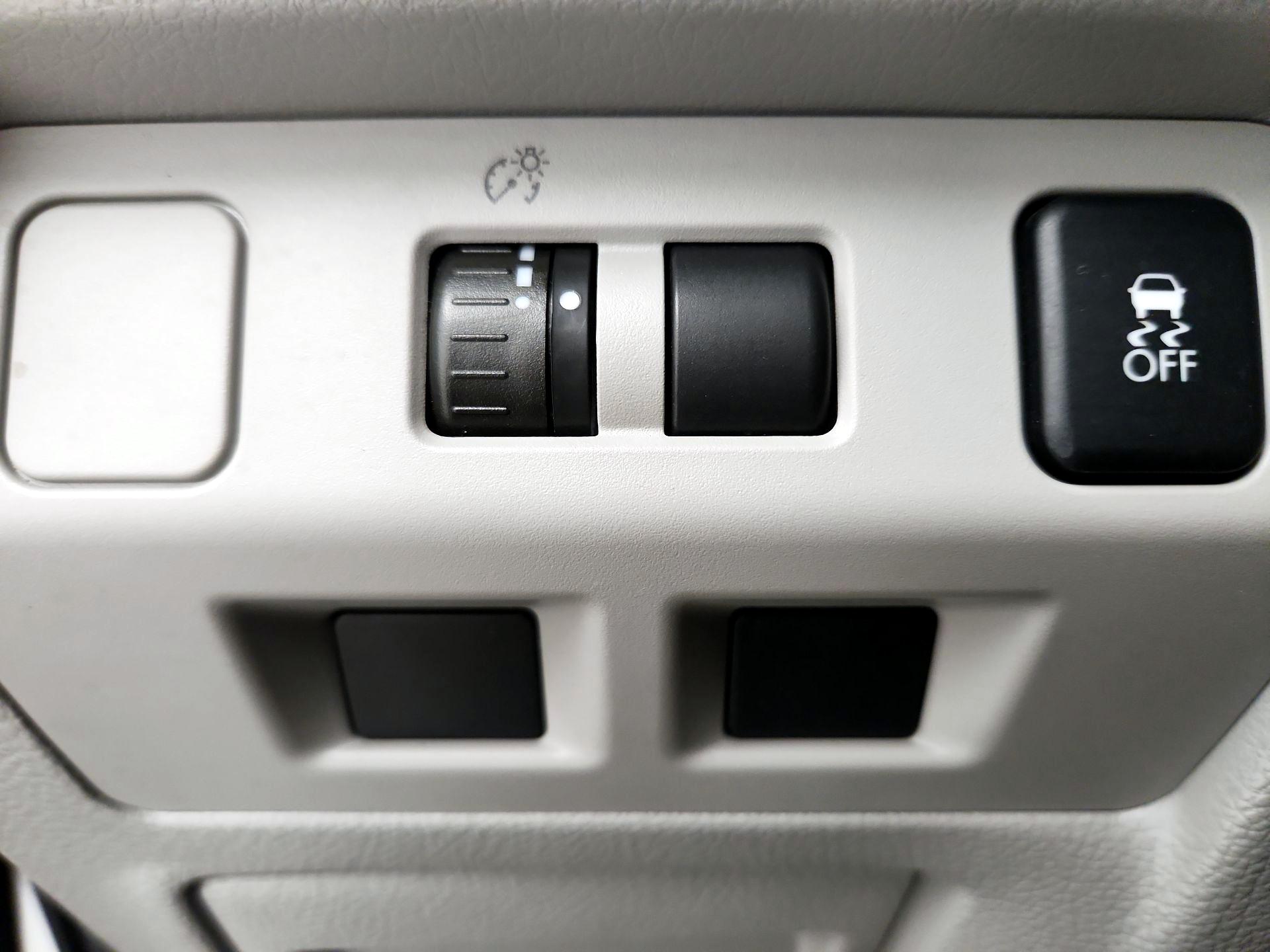 Thumbnail: 2014 Subaru Forester - 13