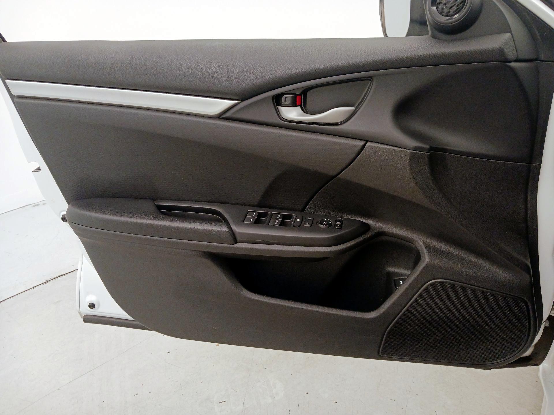 Thumbnail: 2020 Honda Civic - 12