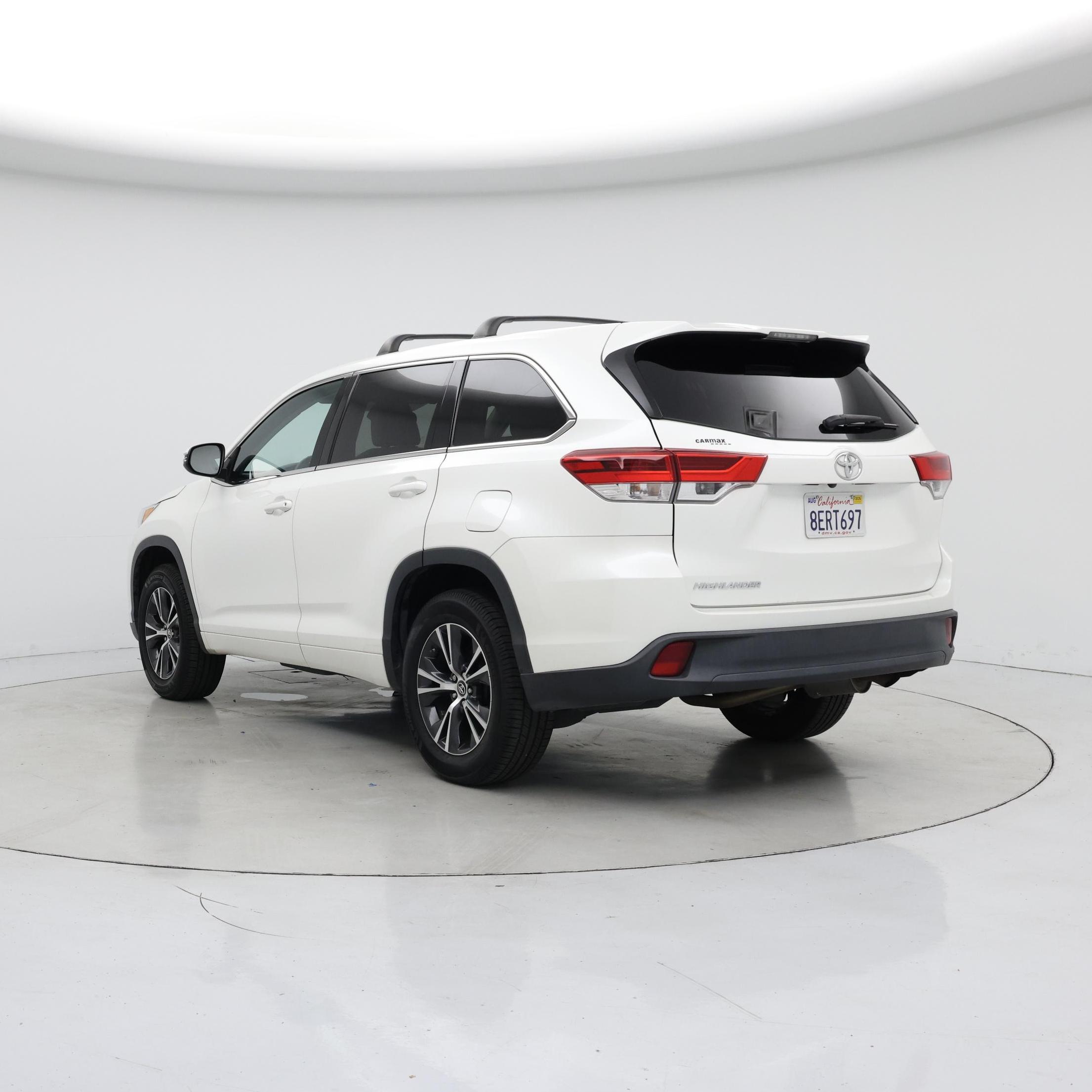 Thumbnail: 2018 Toyota Highlander - 2