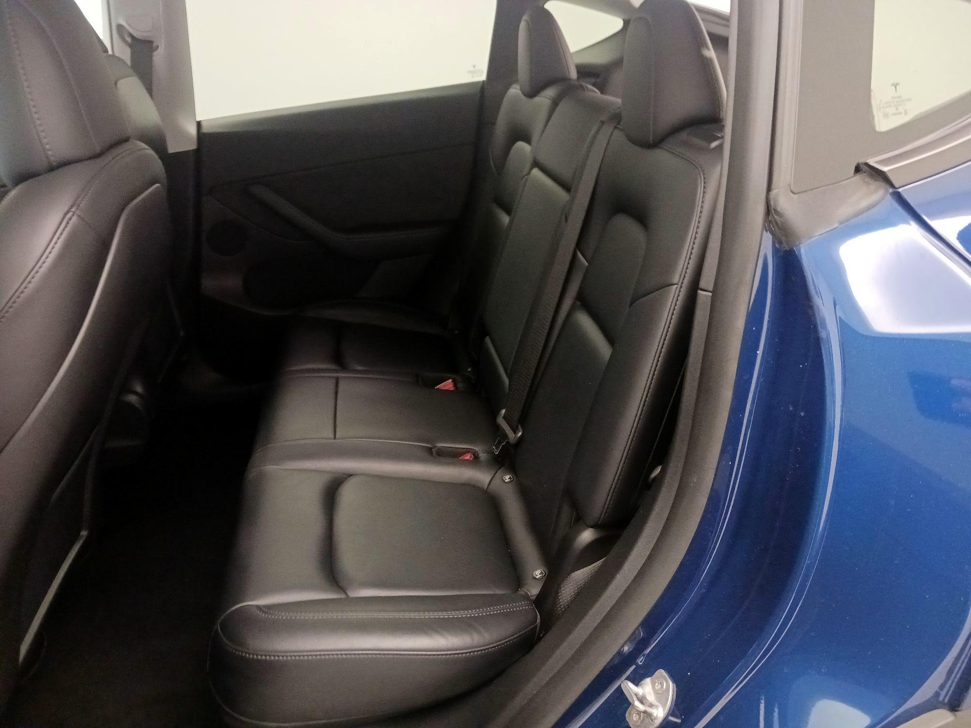 Thumbnail: 2021 Tesla Model Y - 19