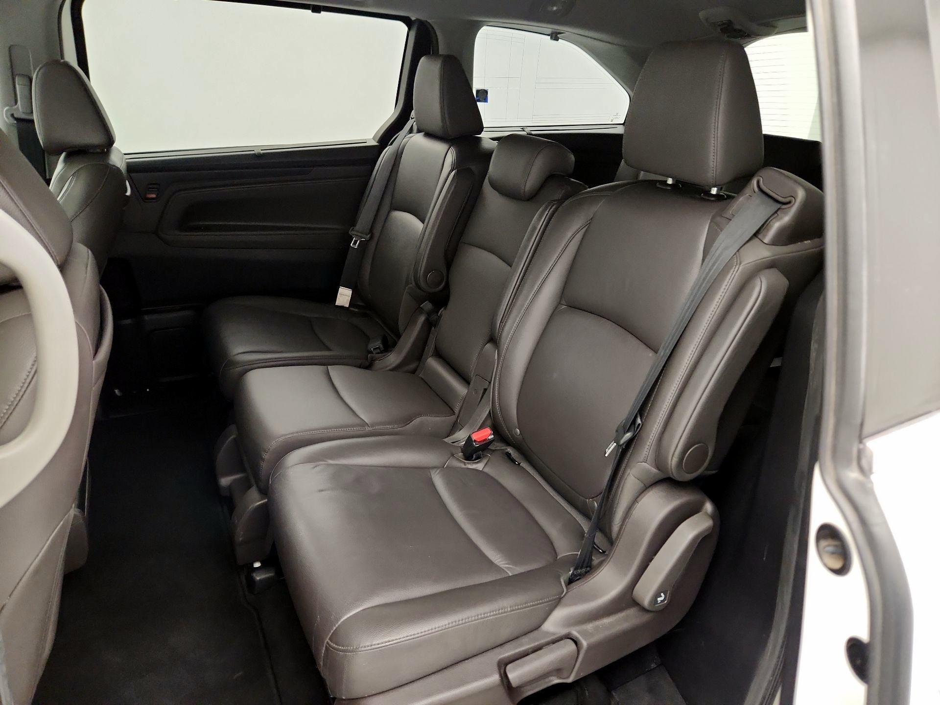 Thumbnail: 2018 Honda Odyssey - 19