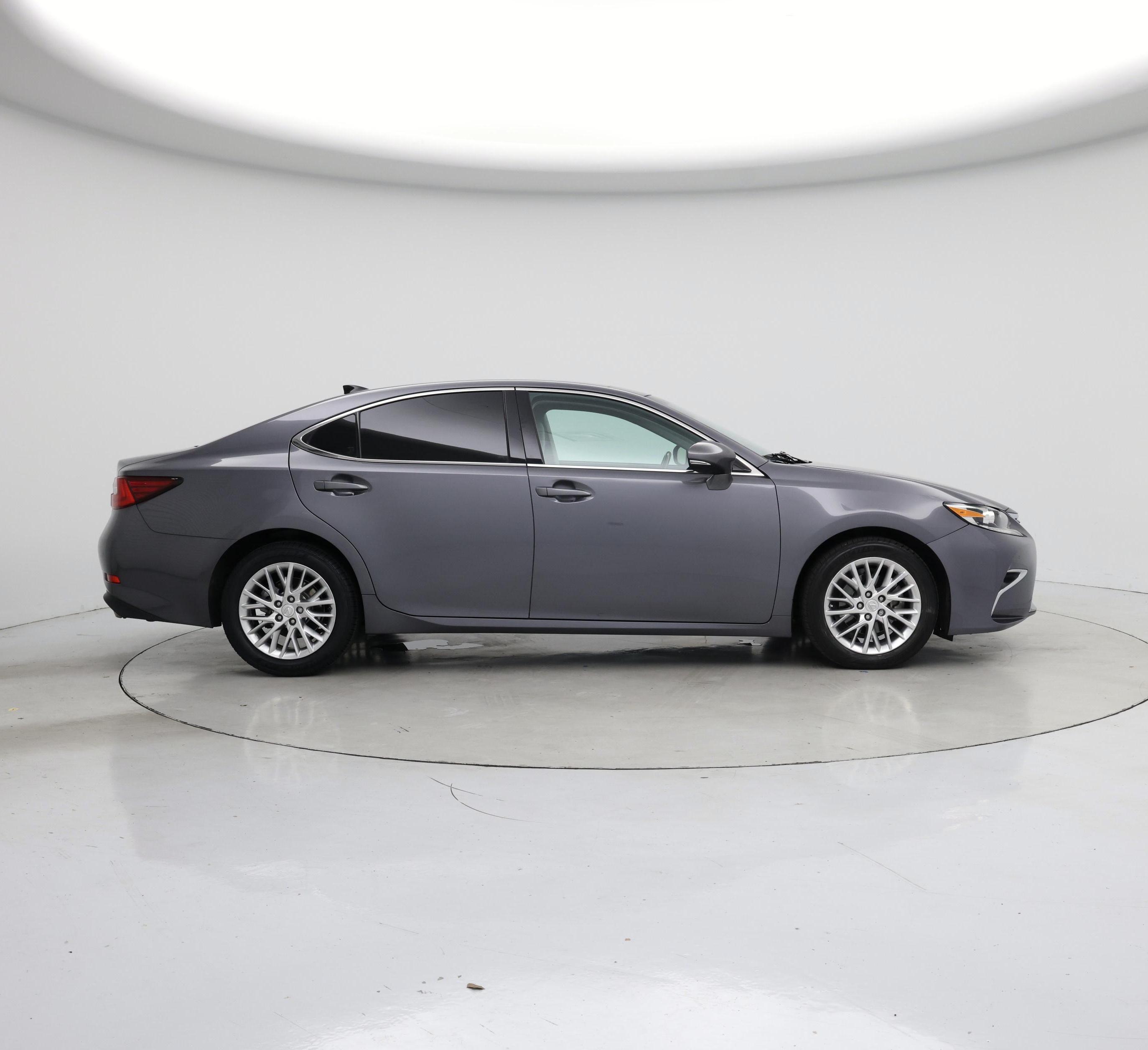 Thumbnail: 2018 Lexus ES - 7