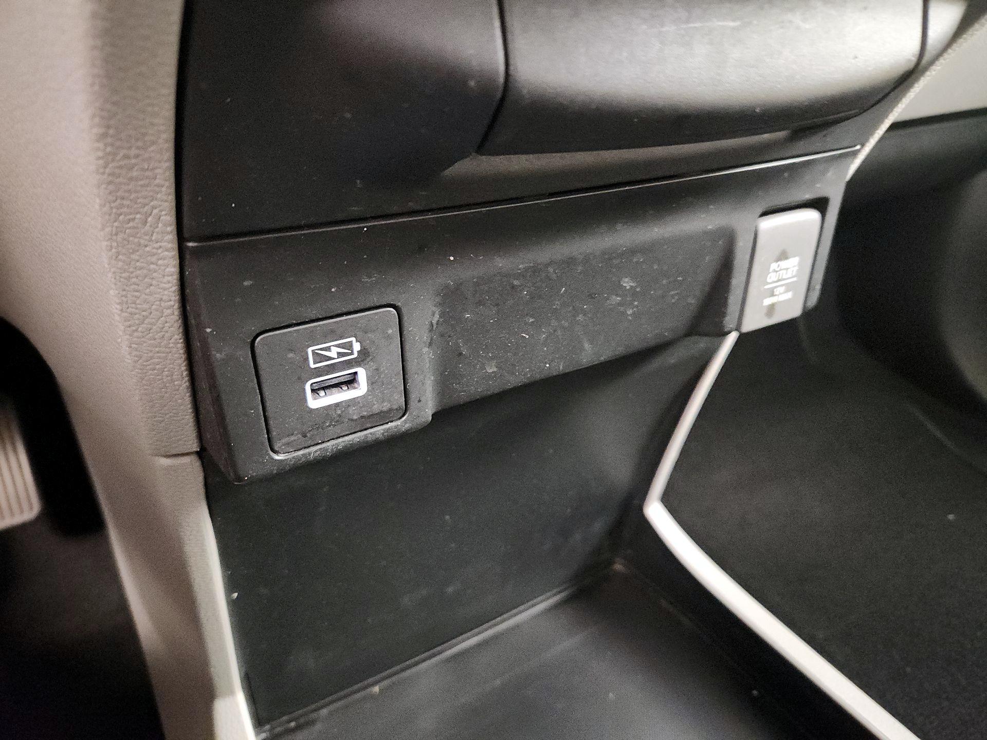 Thumbnail: 2023 Honda Odyssey - 18