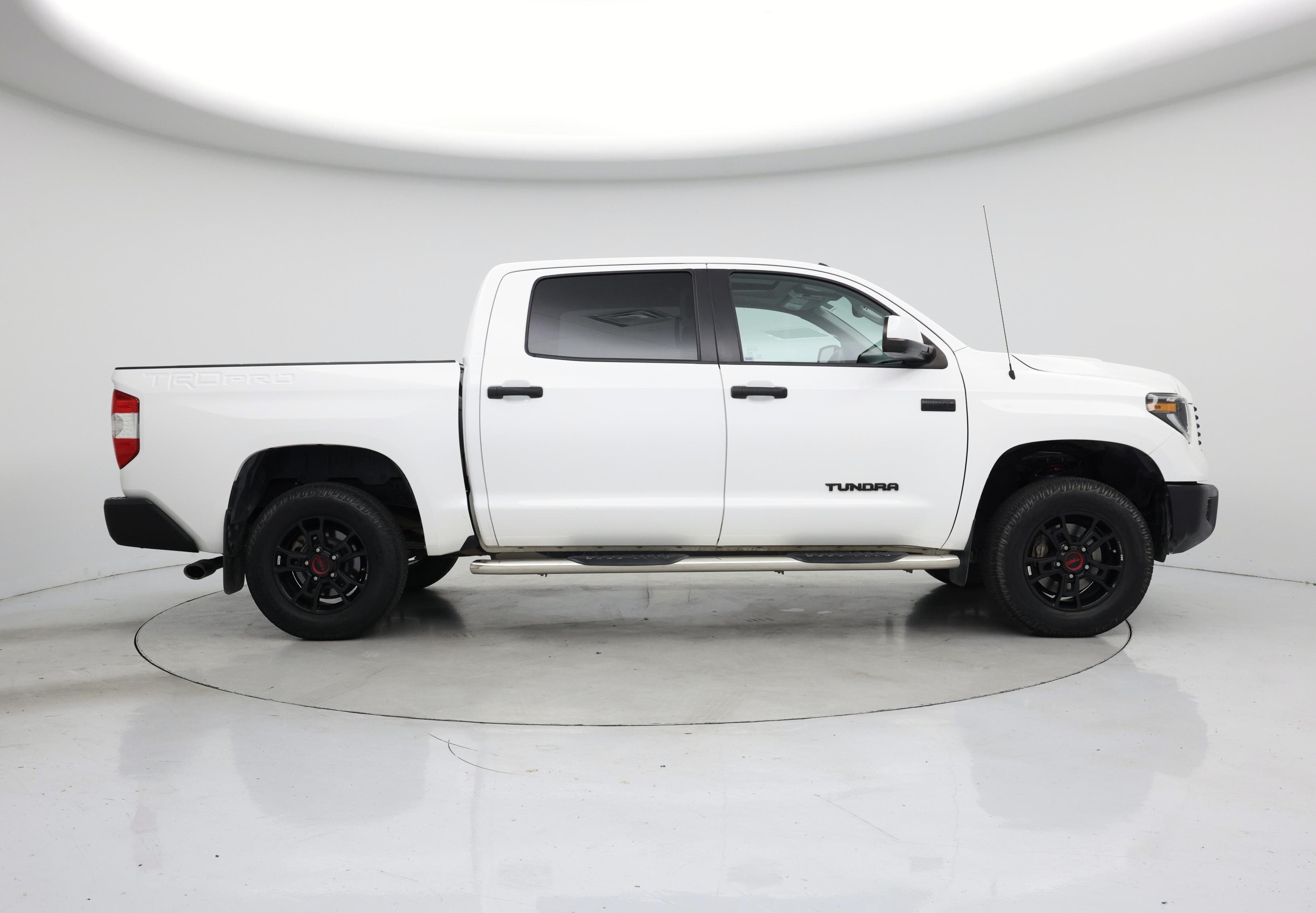 Thumbnail: 2019 Toyota Tundra - 7