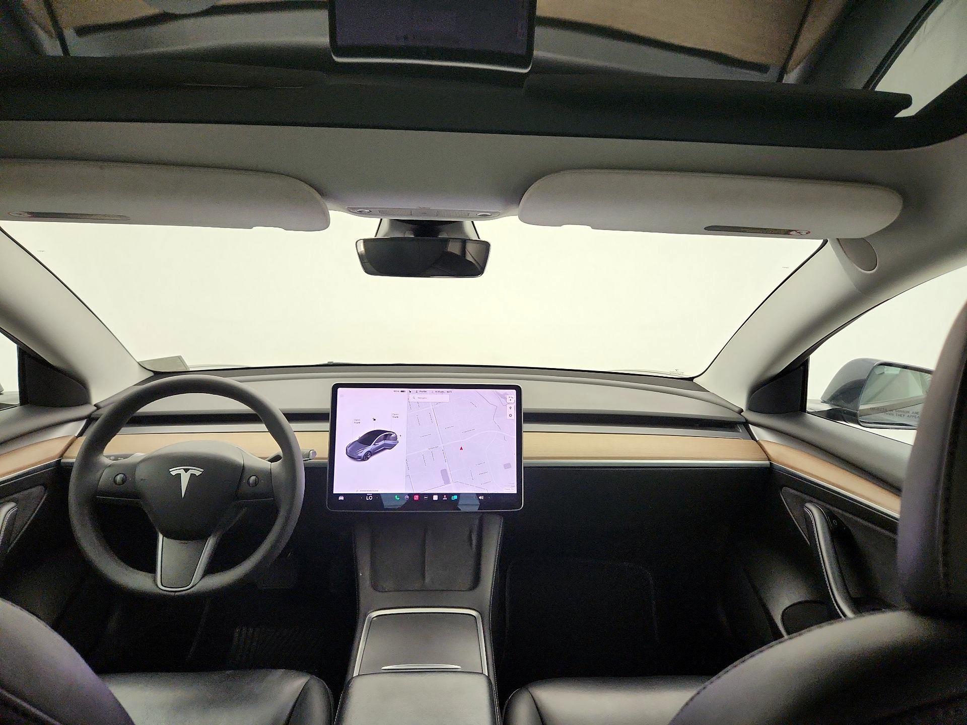Thumbnail: 2022 Tesla Model 3 - 9
