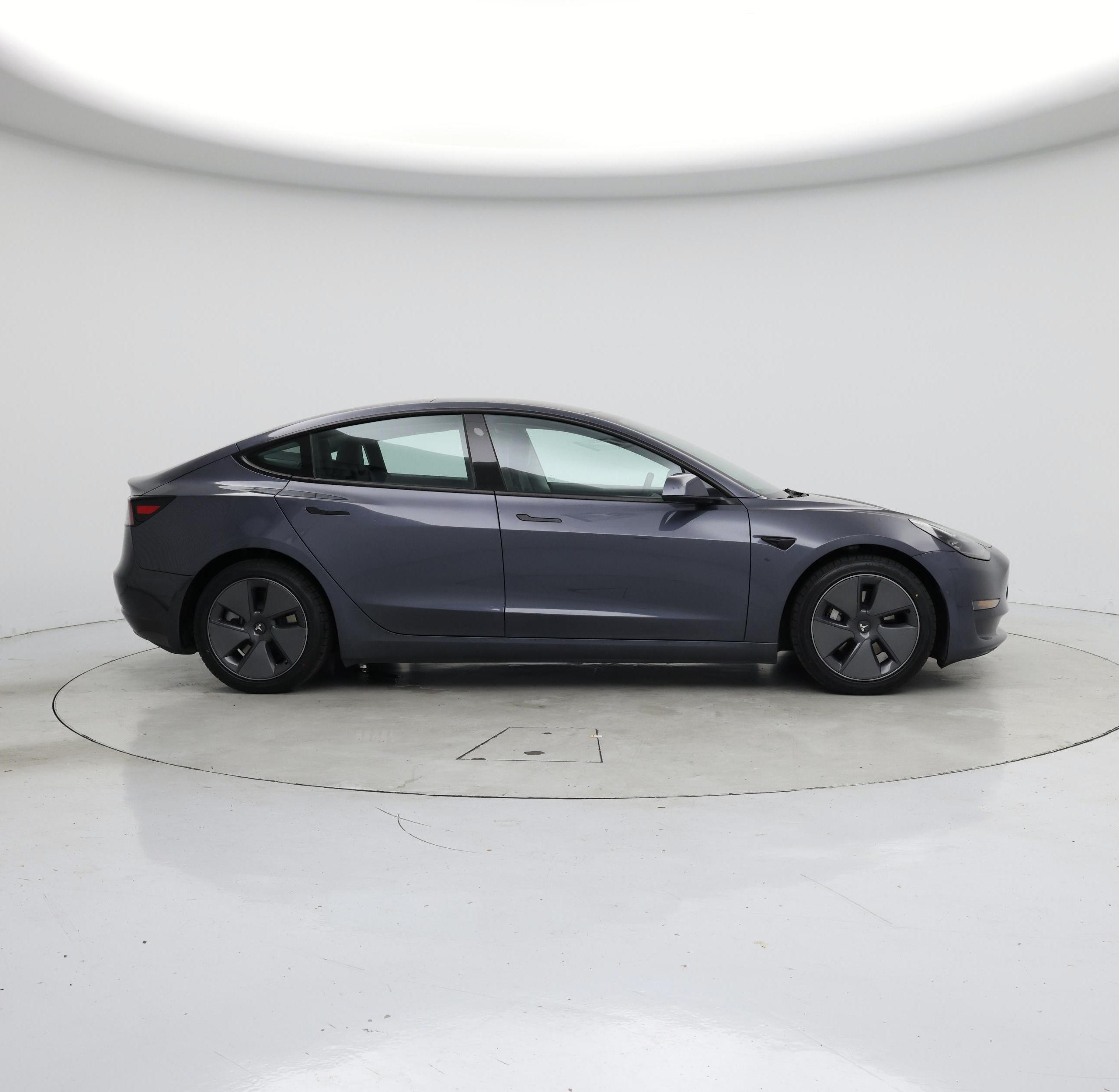 Thumbnail: 2022 Tesla Model 3 - 7