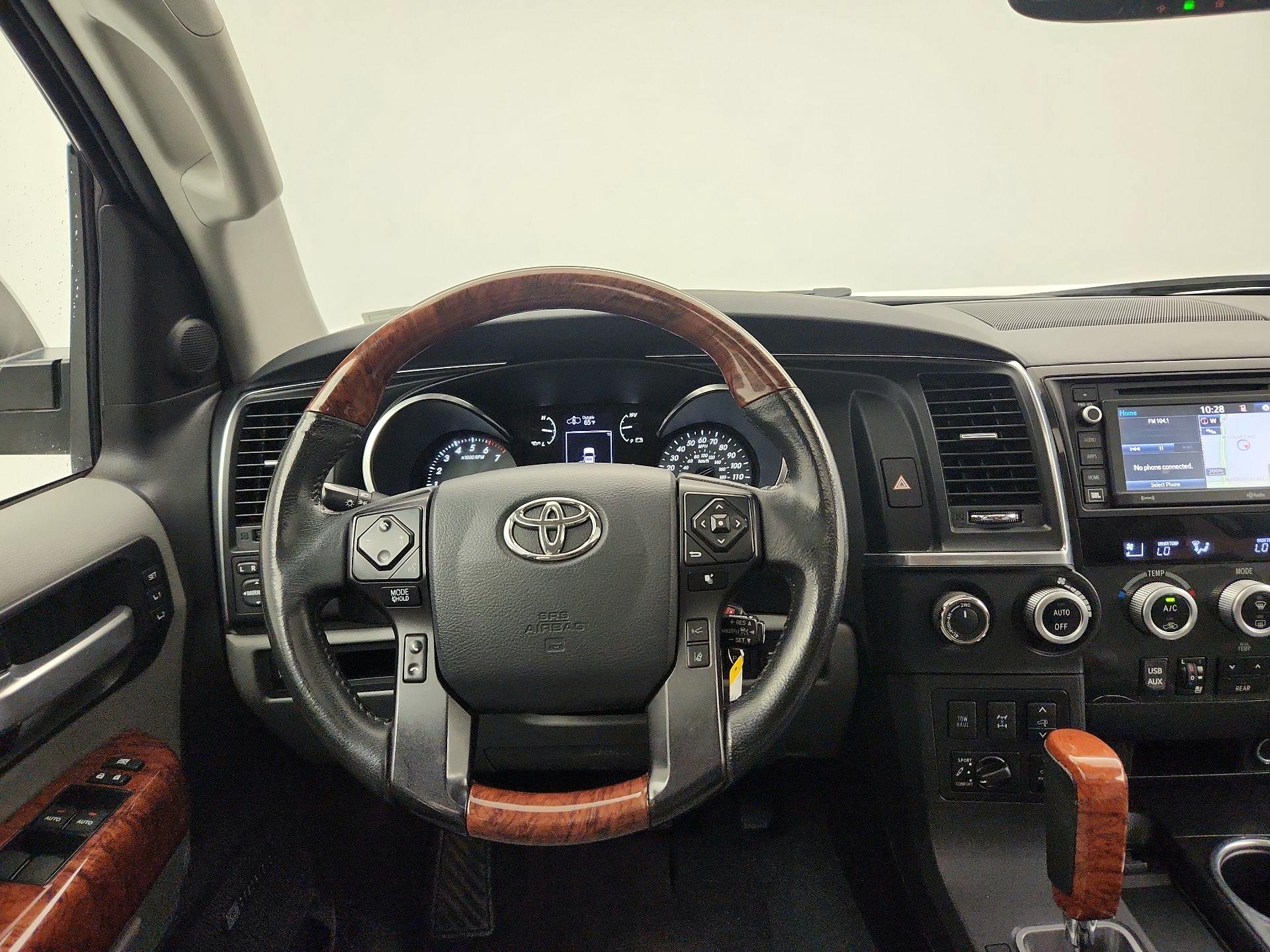 Thumbnail: 2019 Toyota Sequoia - 10