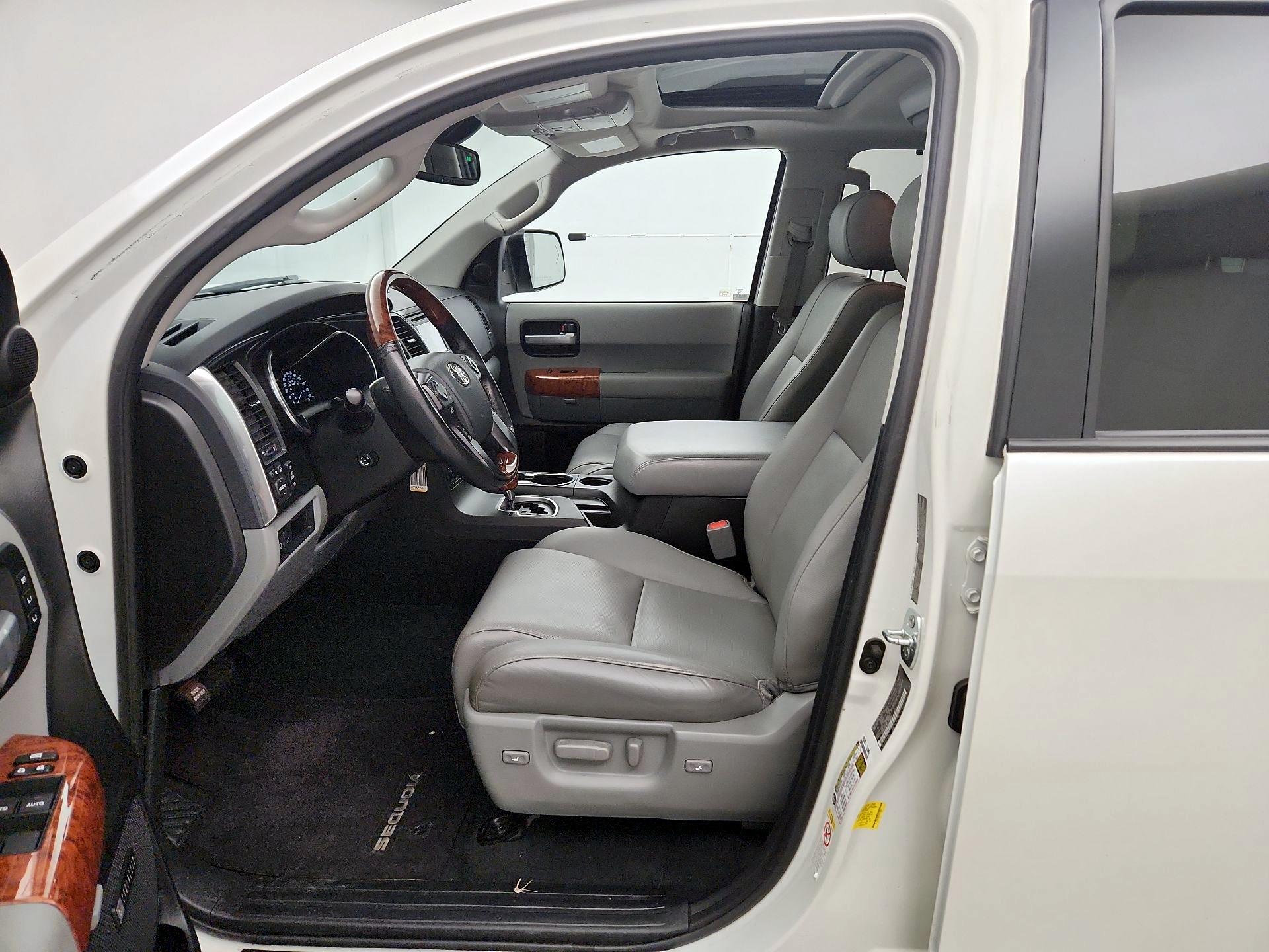 Thumbnail: 2019 Toyota Sequoia - 11