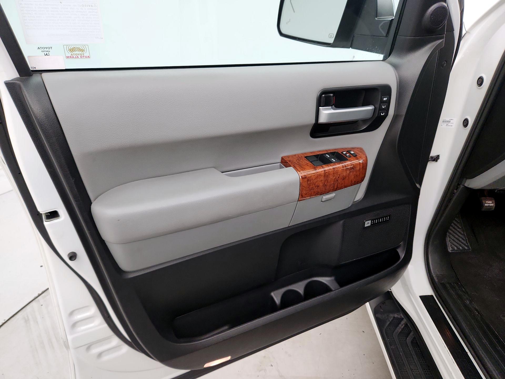 Thumbnail: 2019 Toyota Sequoia - 12