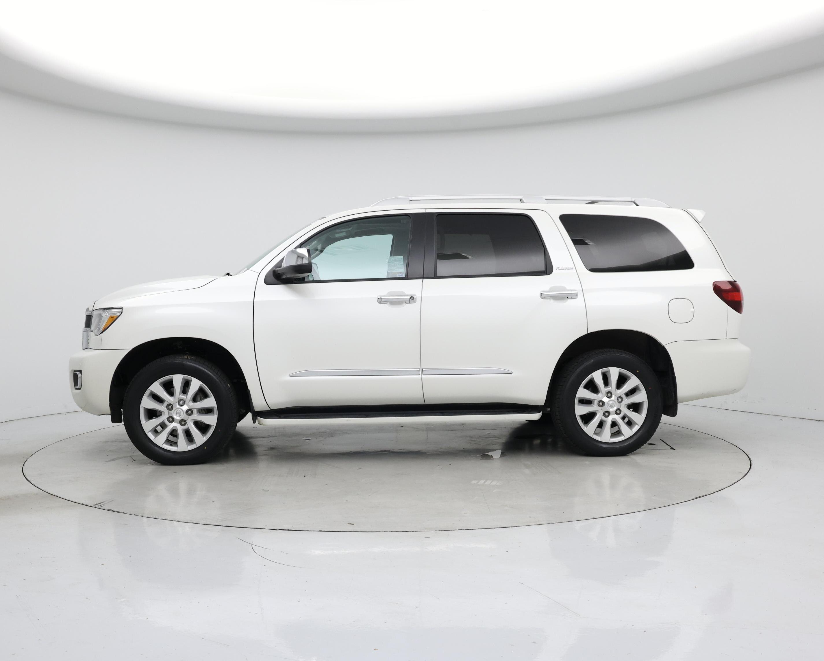 Thumbnail: 2019 Toyota Sequoia - 3