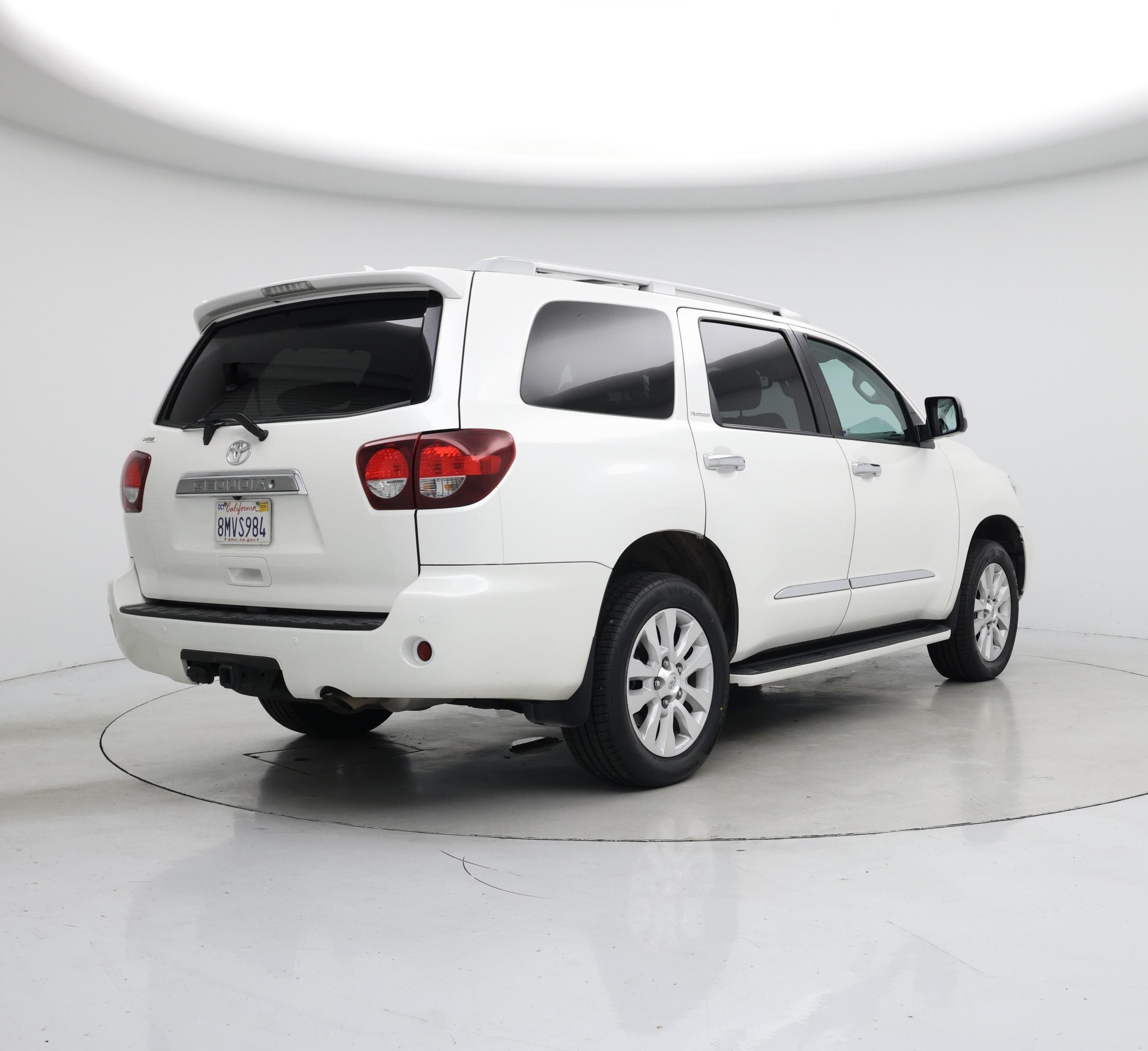 Thumbnail: 2019 Toyota Sequoia - 8