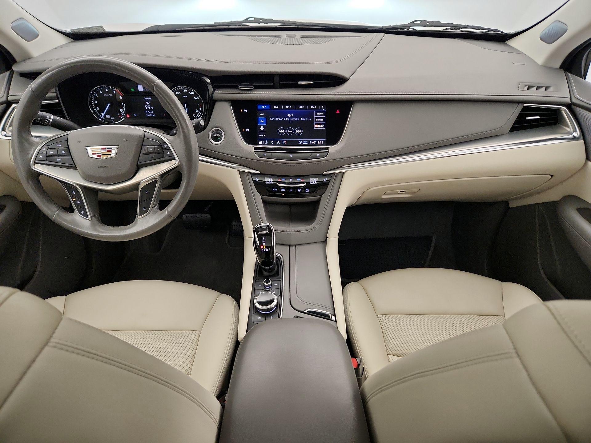 Thumbnail: 2020 Cadillac XT5 - 9