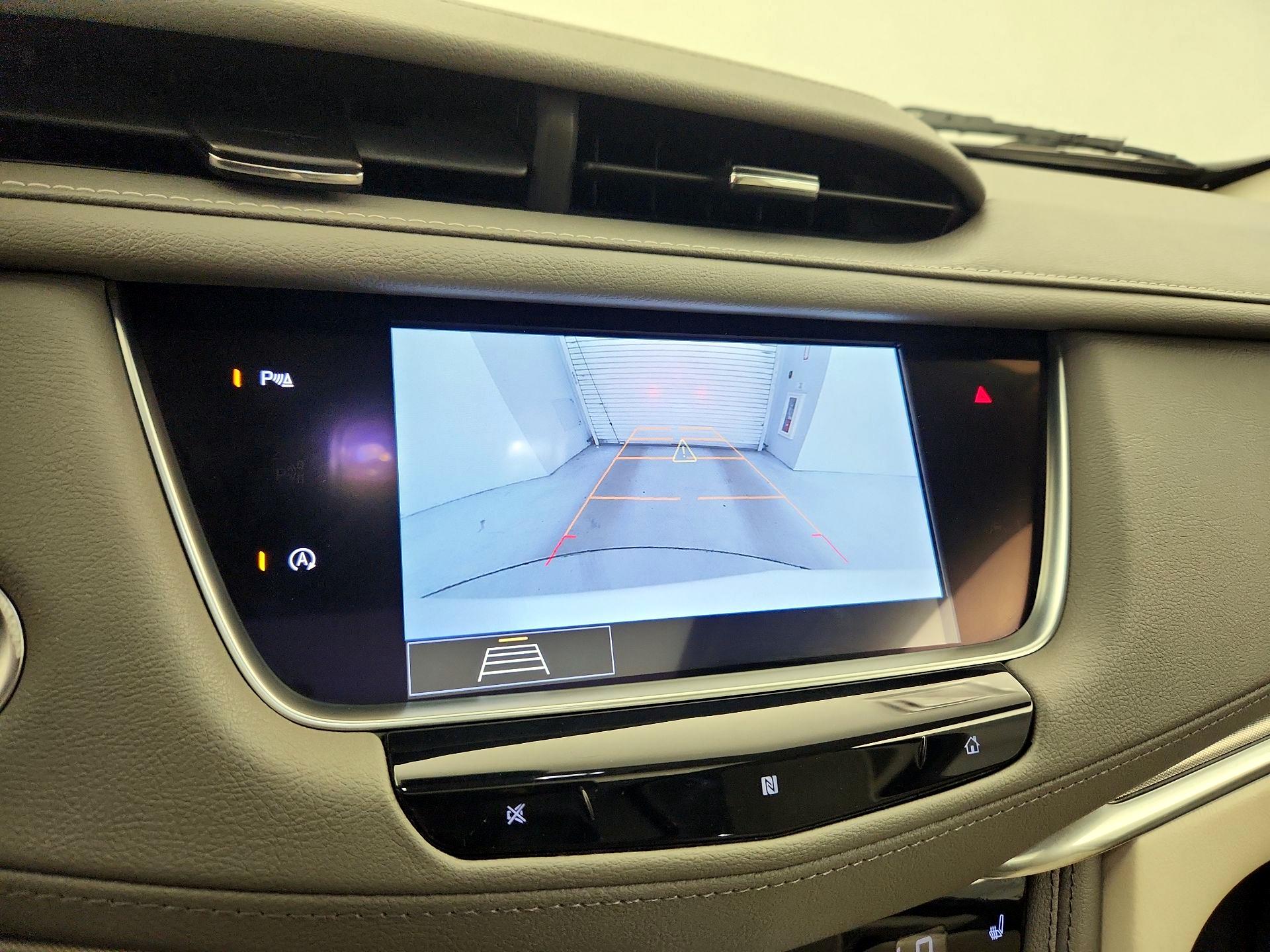 Thumbnail: 2020 Cadillac XT5 - 15