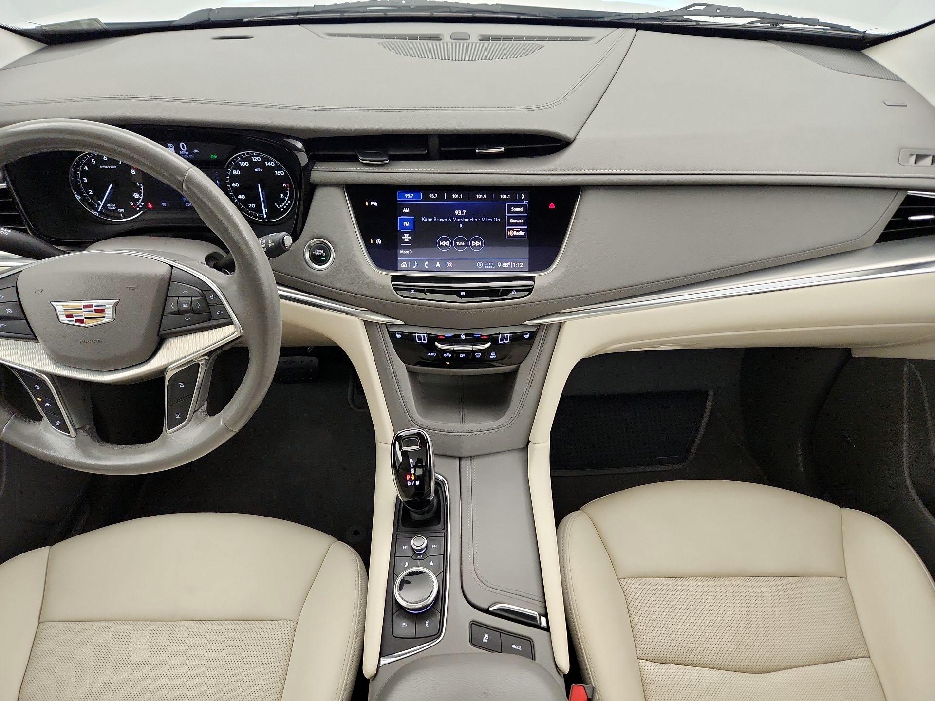 Thumbnail: 2020 Cadillac XT5 - 18