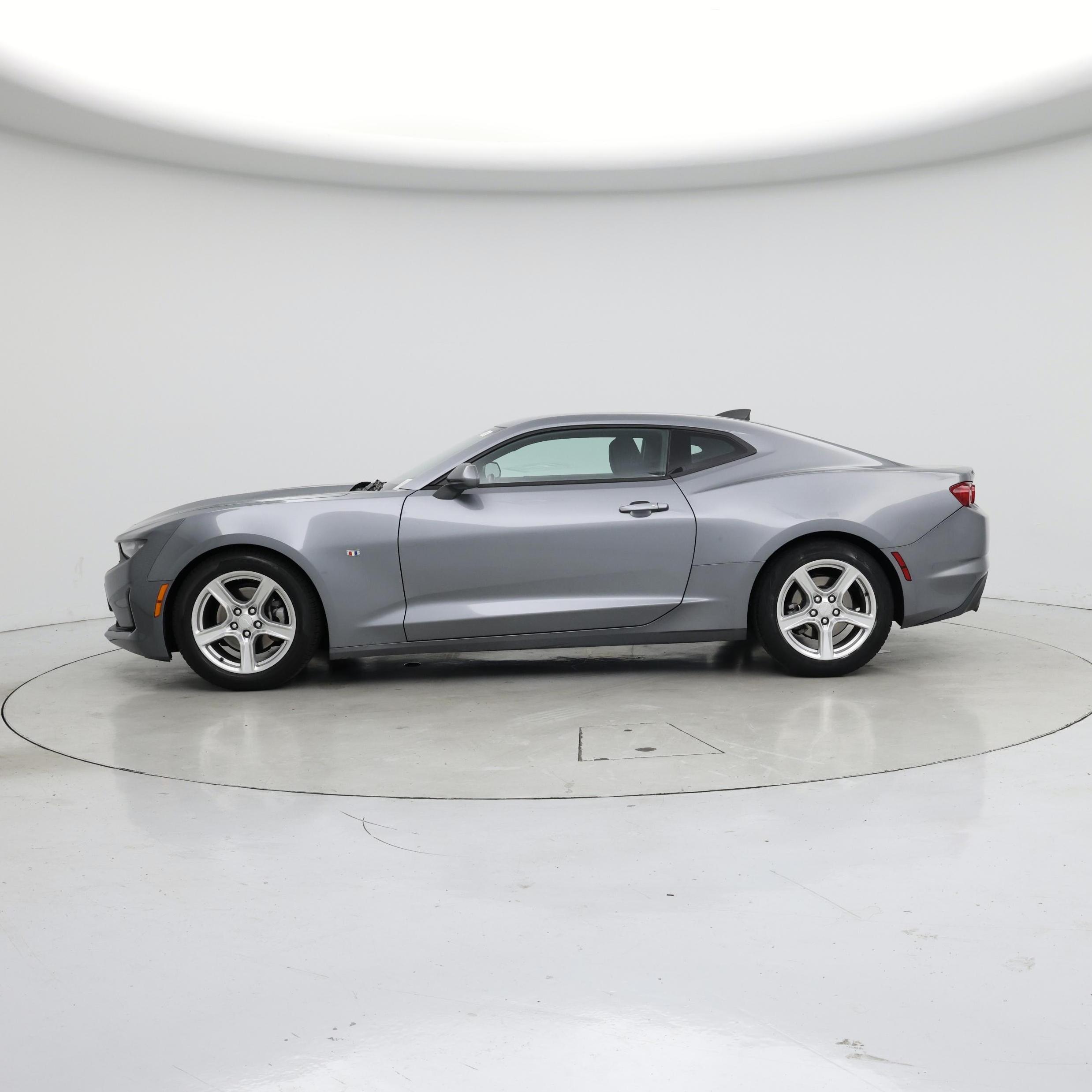 Thumbnail: 2019 Chevrolet Camaro - 3