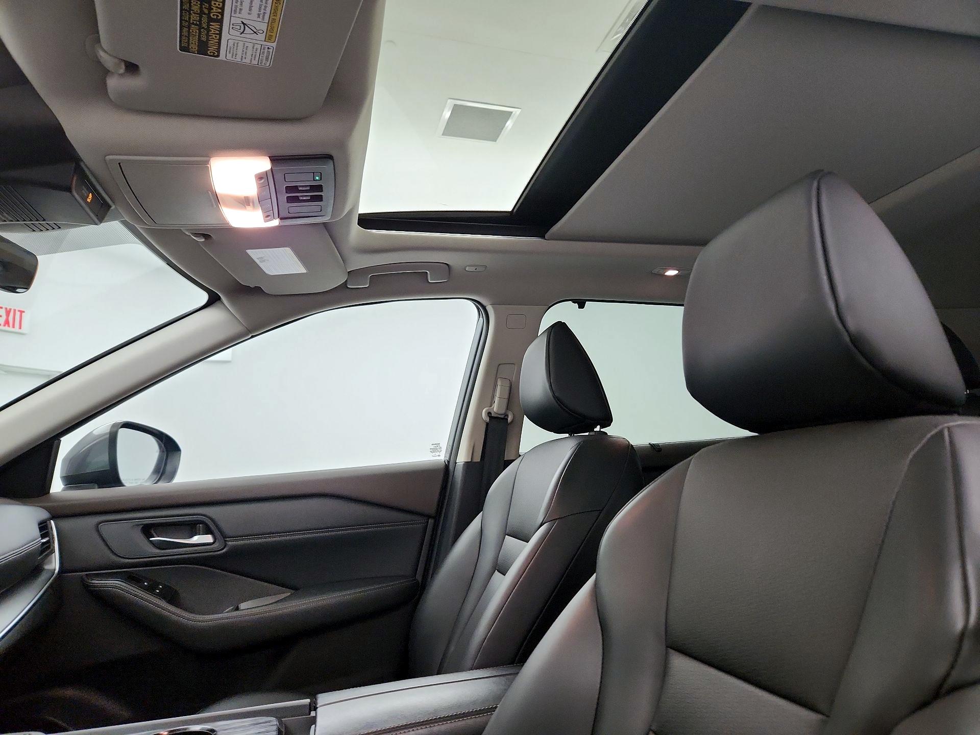 Thumbnail: 2023 Nissan Rogue - 19