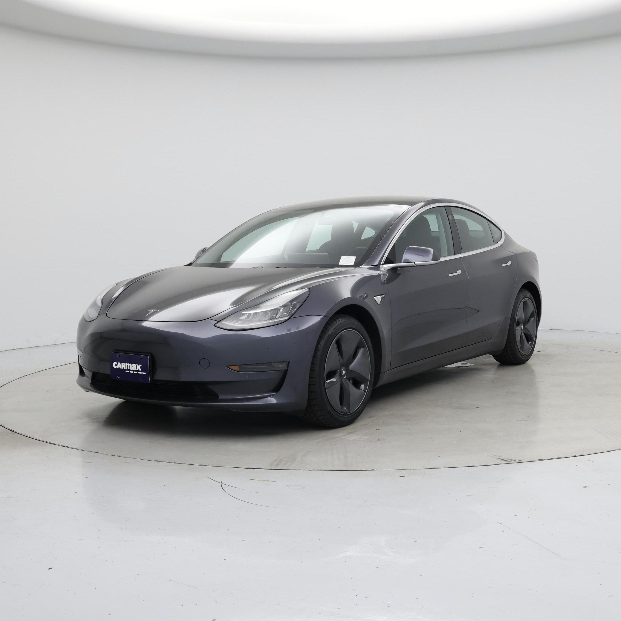 Thumbnail: 2019 Tesla Model 3 - 4