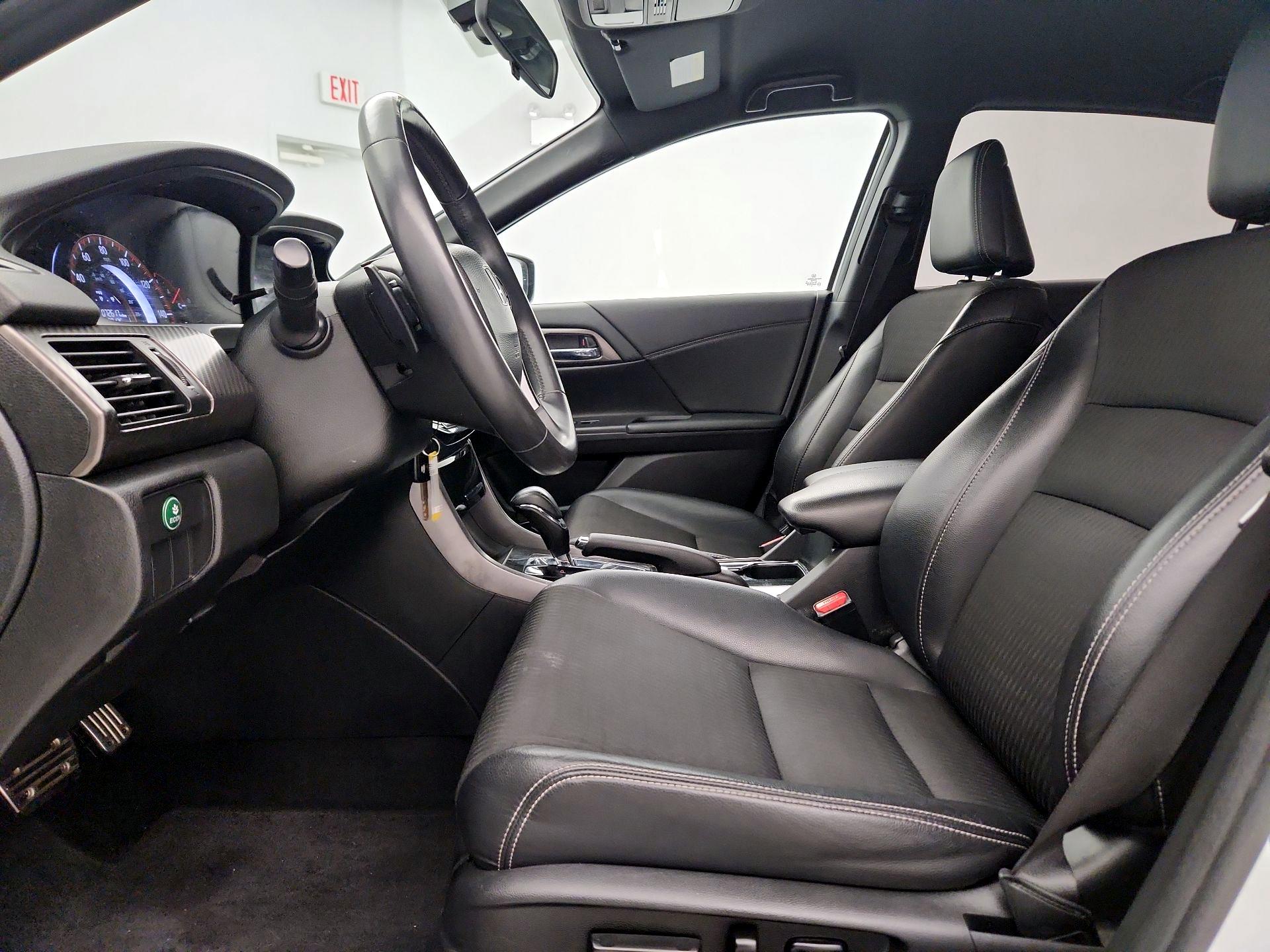 Thumbnail: 2016 Honda Accord - 11