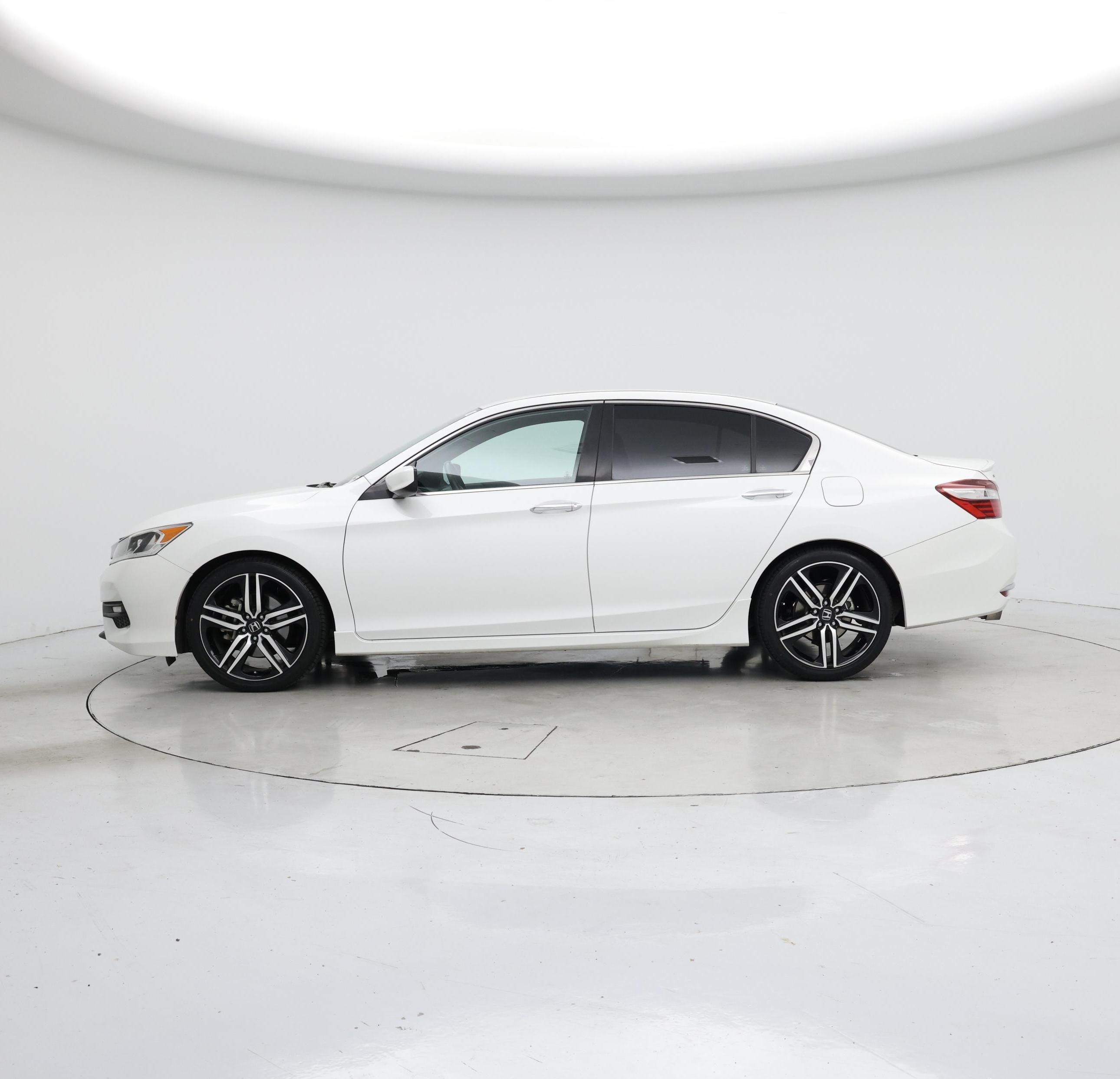 Thumbnail: 2016 Honda Accord - 3