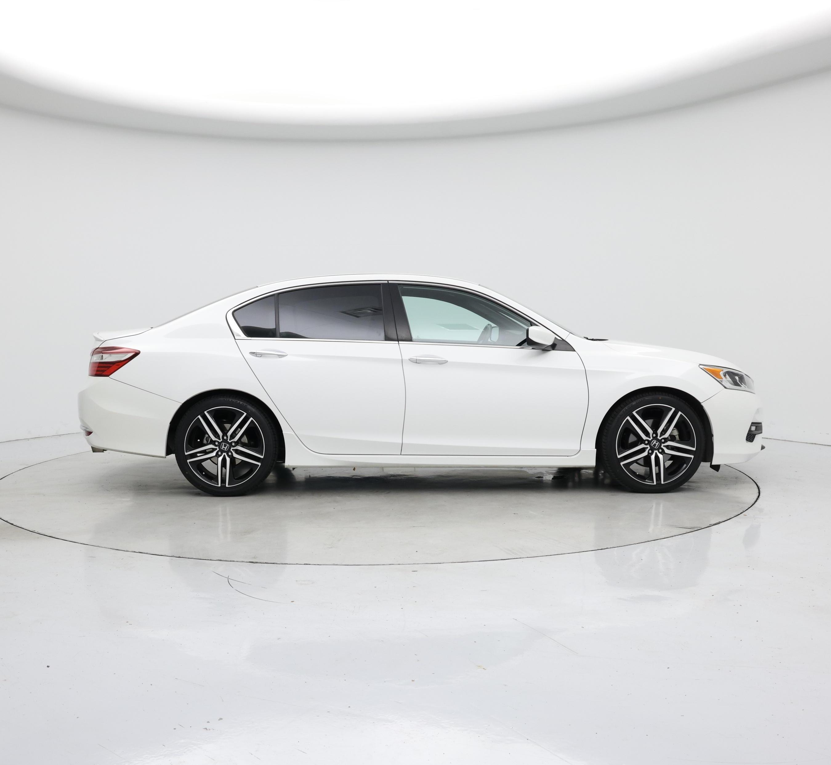 Thumbnail: 2016 Honda Accord - 7