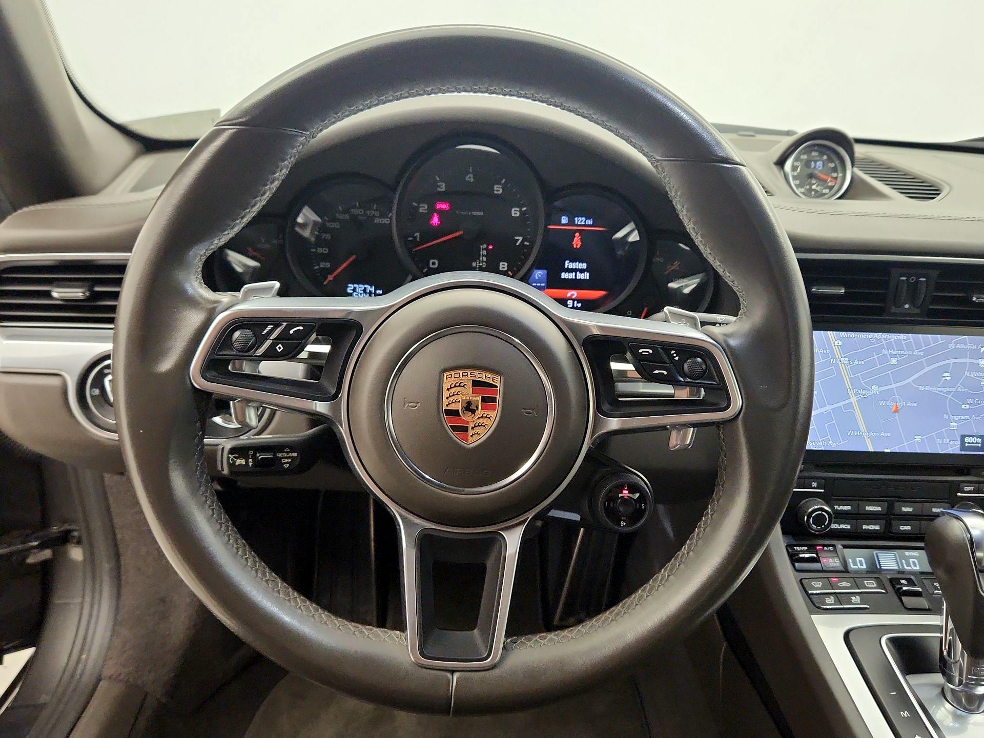 Thumbnail: 2019 Porsche 911 - 10
