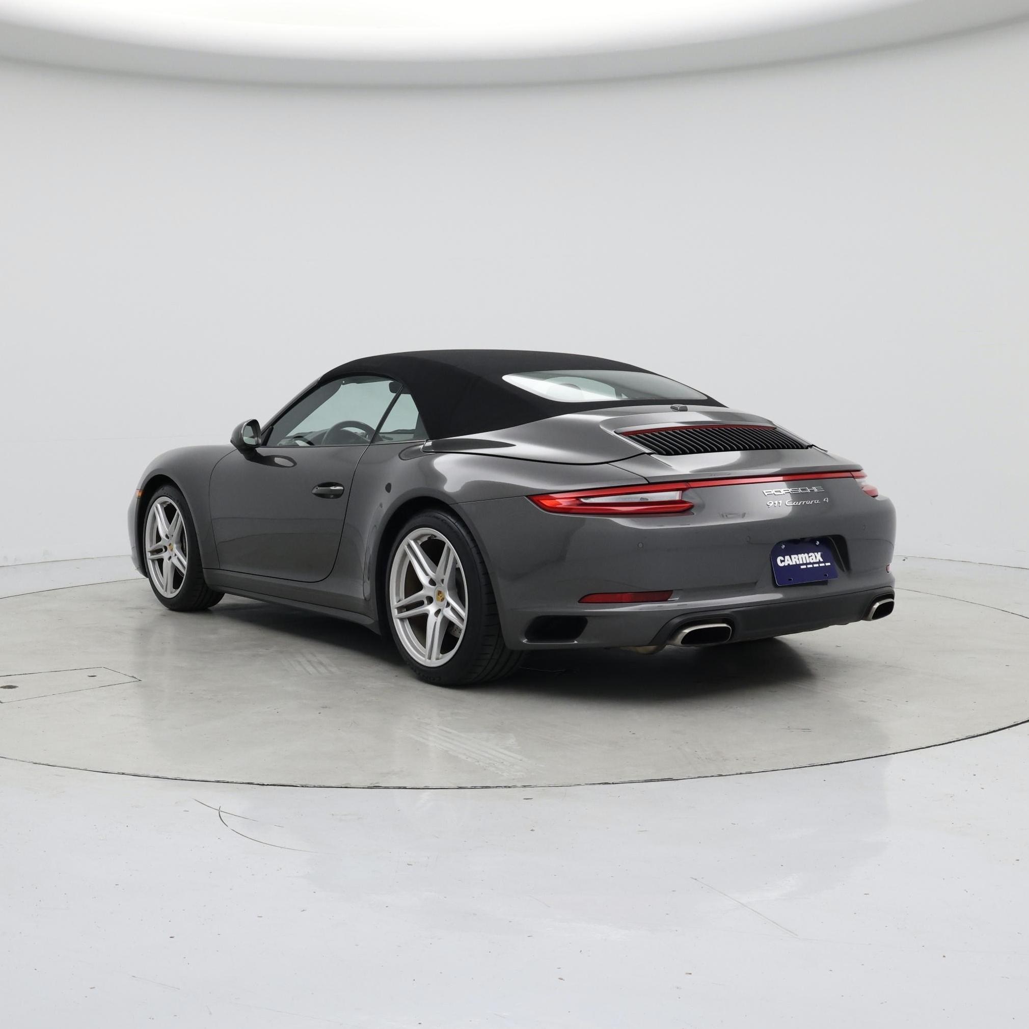 Thumbnail: 2019 Porsche 911 - 2