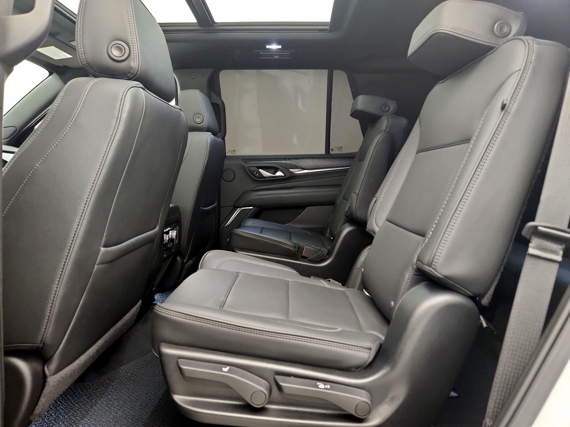 Thumbnail: 2022 GMC Yukon - 20