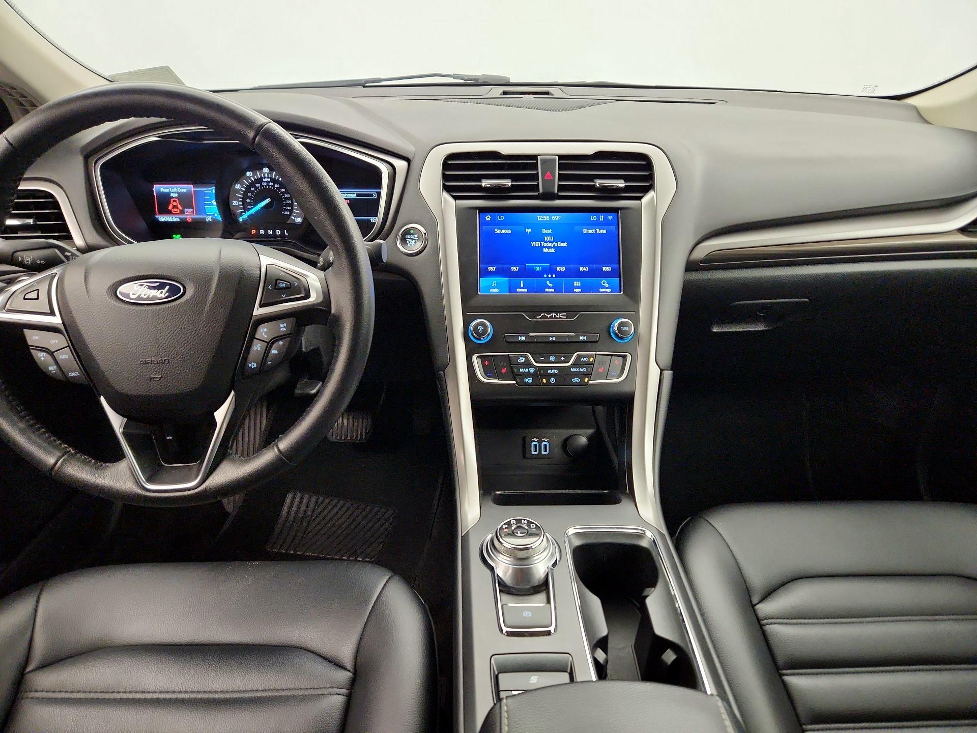 Thumbnail: 2020 Ford Fusion - 9
