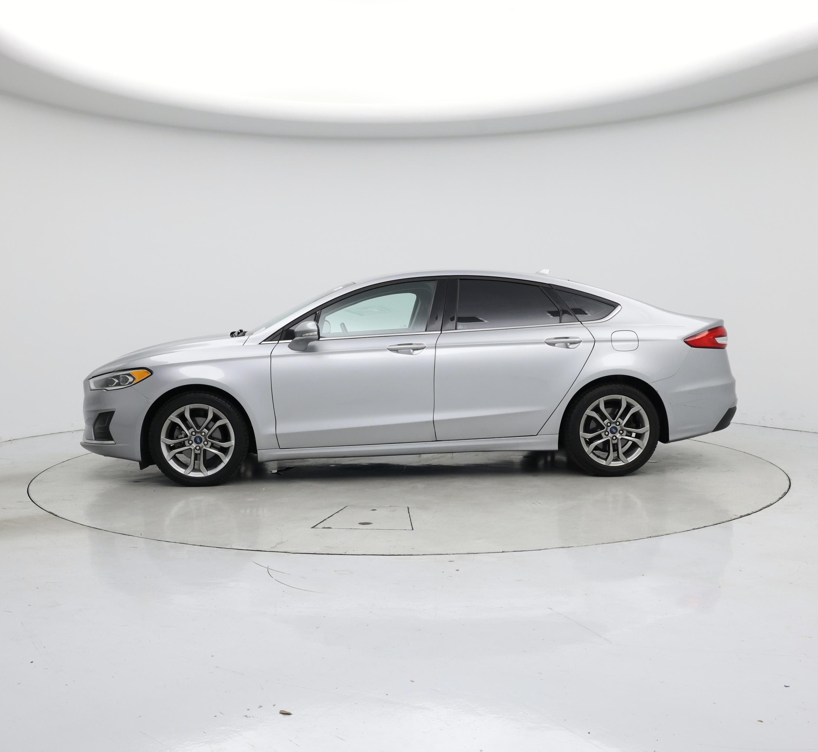 Thumbnail: 2020 Ford Fusion - 3