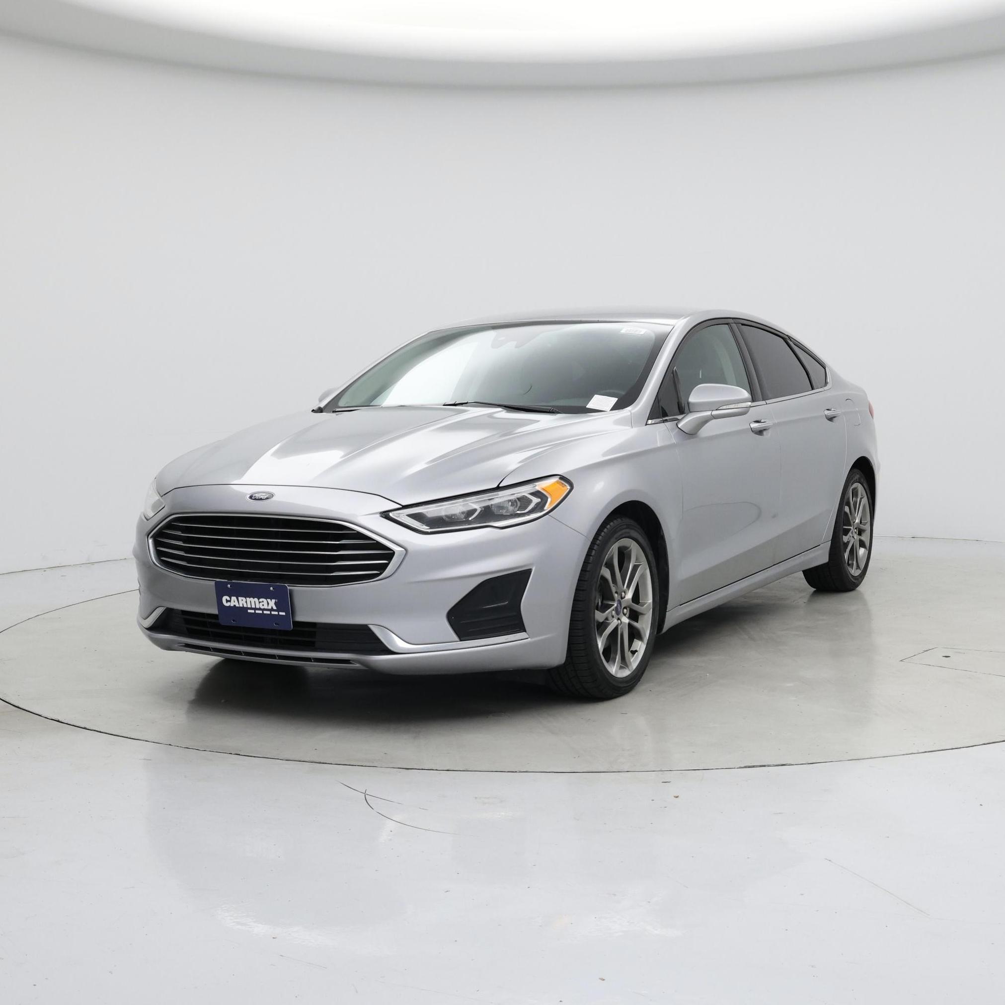 Thumbnail: 2020 Ford Fusion - 4
