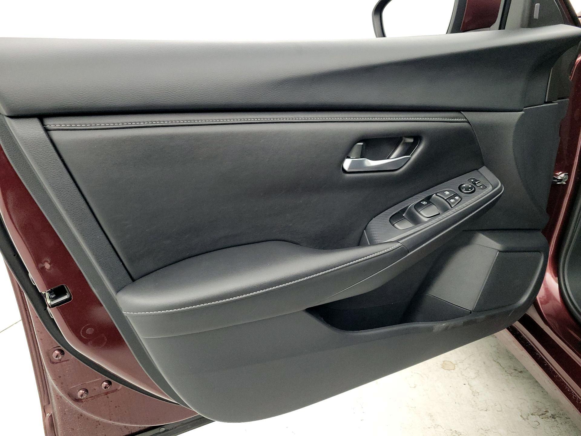 Thumbnail: 2024 Nissan Sentra - 12