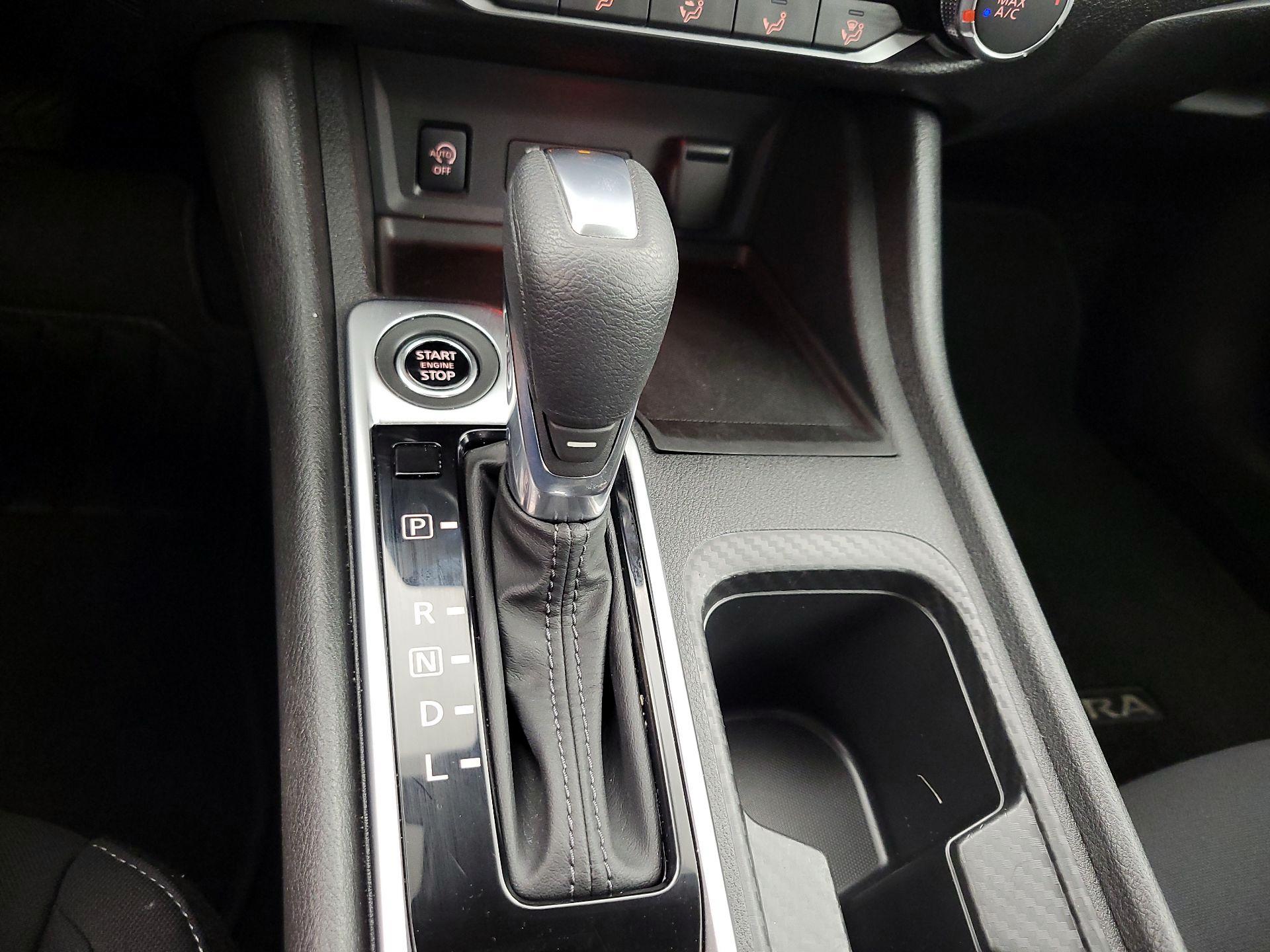 Thumbnail: 2024 Nissan Sentra - 17