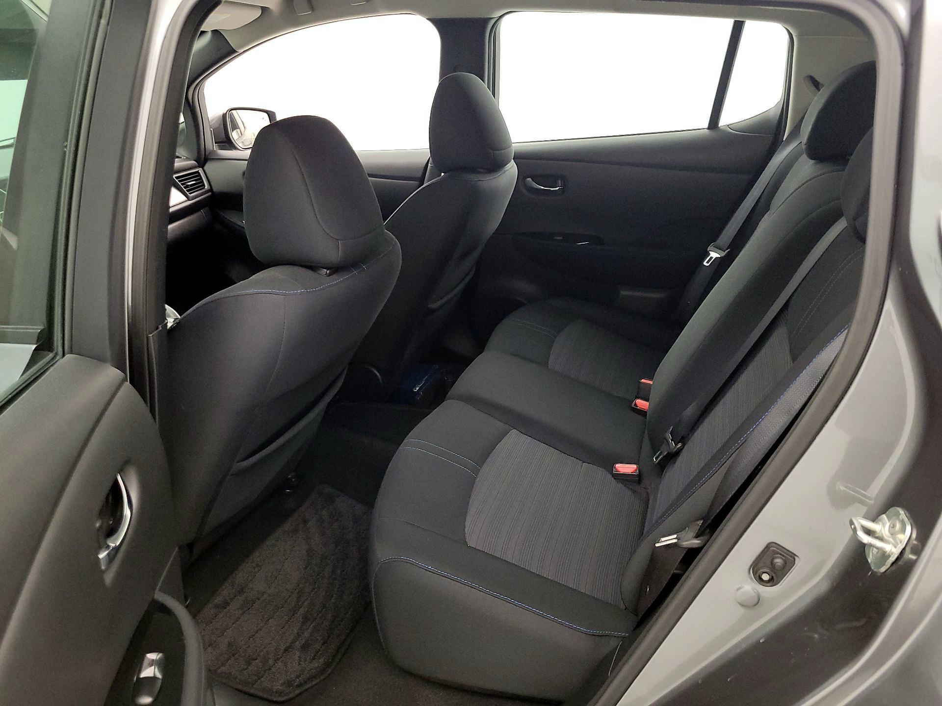 Thumbnail: 2019 Nissan Leaf - 19