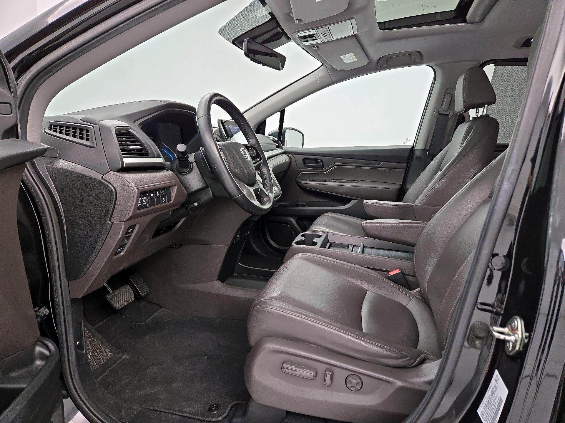 Thumbnail: 2019 Honda Odyssey - 11