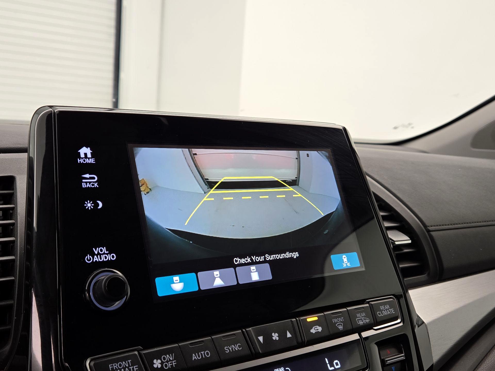 Thumbnail: 2019 Honda Odyssey - 14