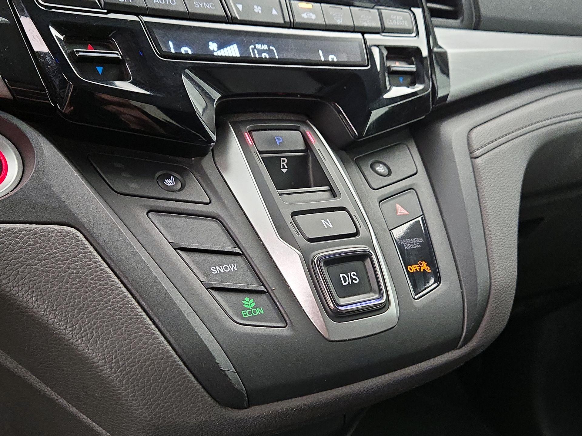 Thumbnail: 2019 Honda Odyssey - 17