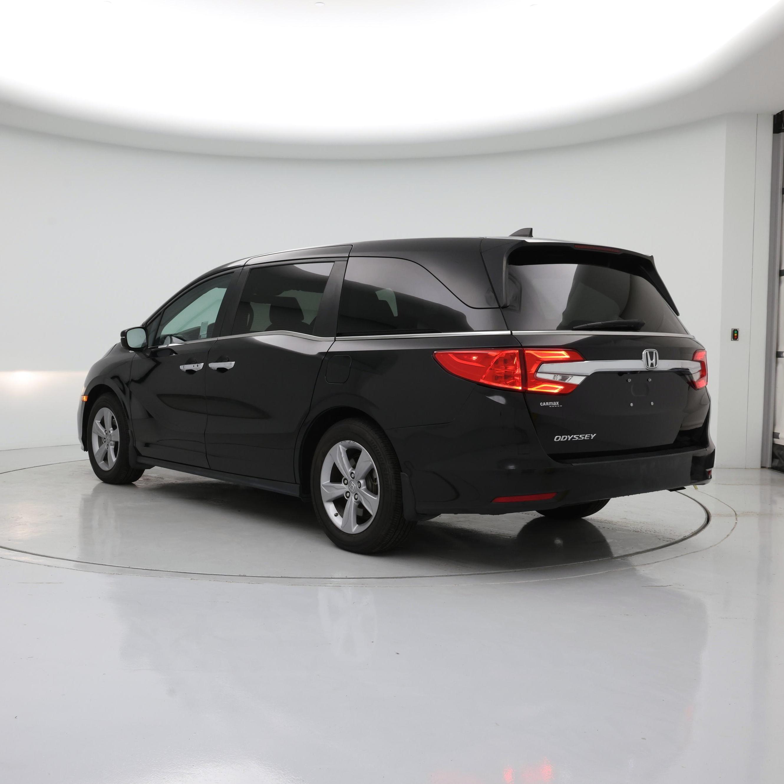 Thumbnail: 2019 Honda Odyssey - 2