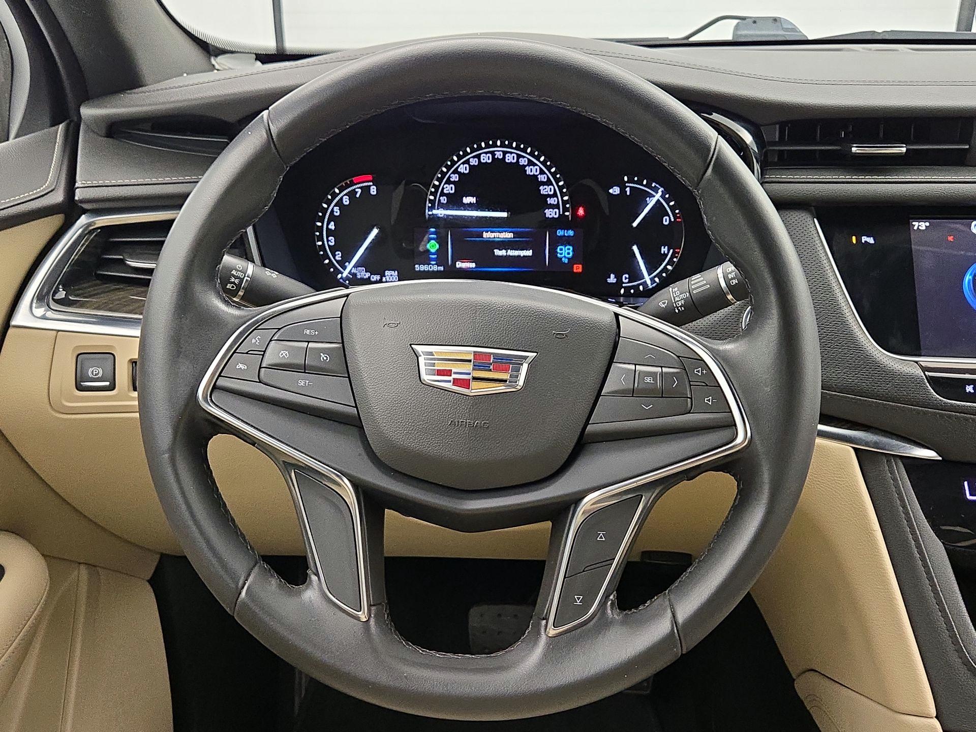 Thumbnail: 2019 Cadillac XT5 - 10