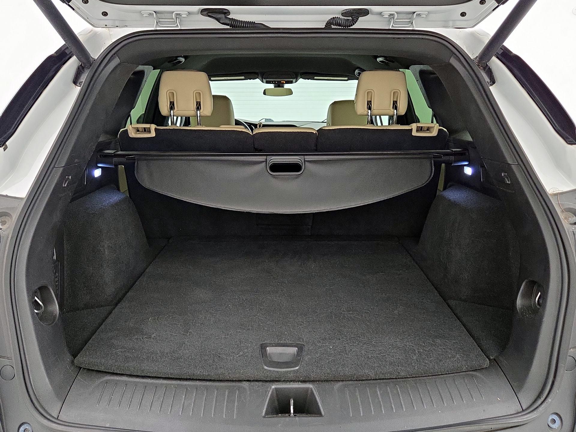 Thumbnail: 2019 Cadillac XT5 - 20
