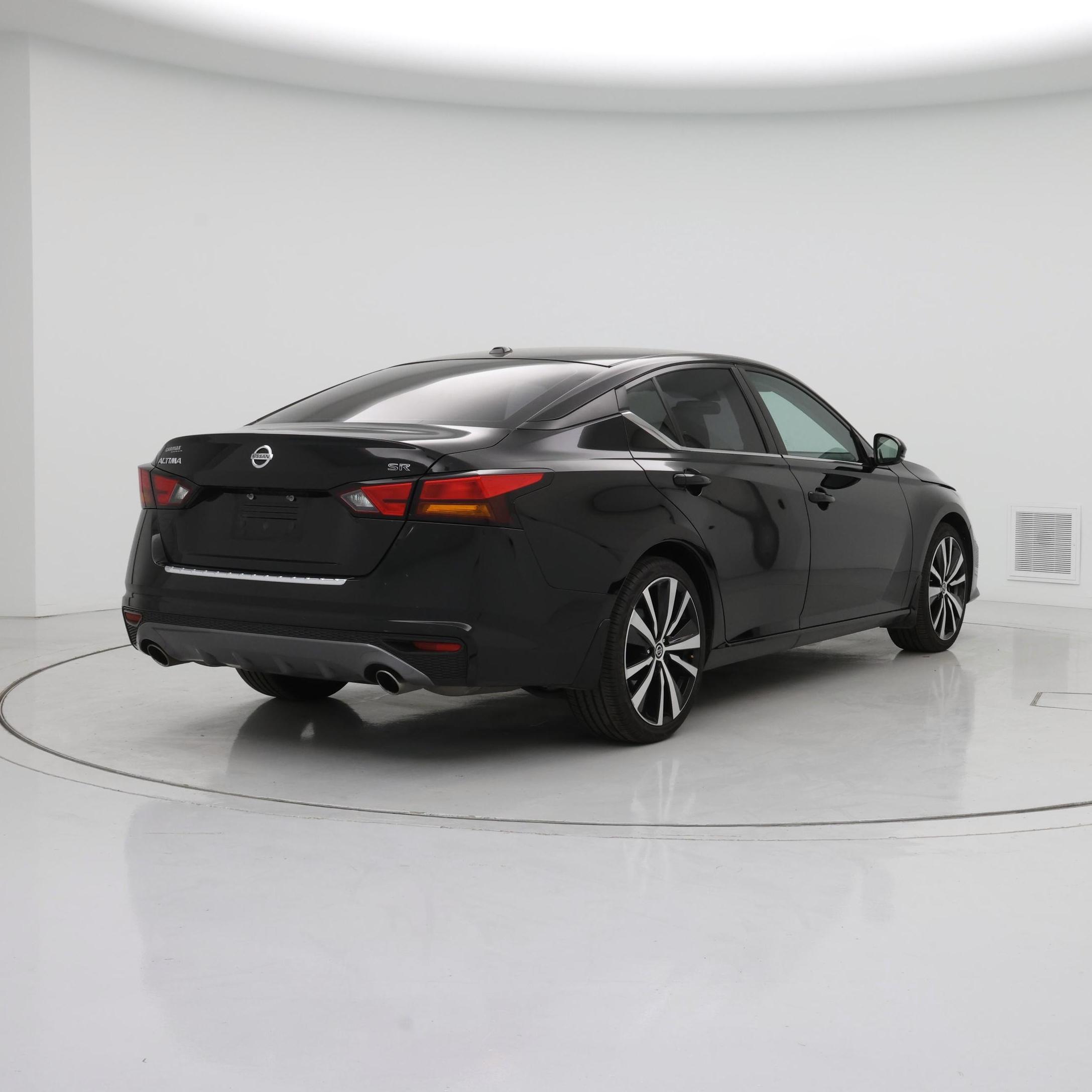 Thumbnail: 2020 Nissan Altima - 8