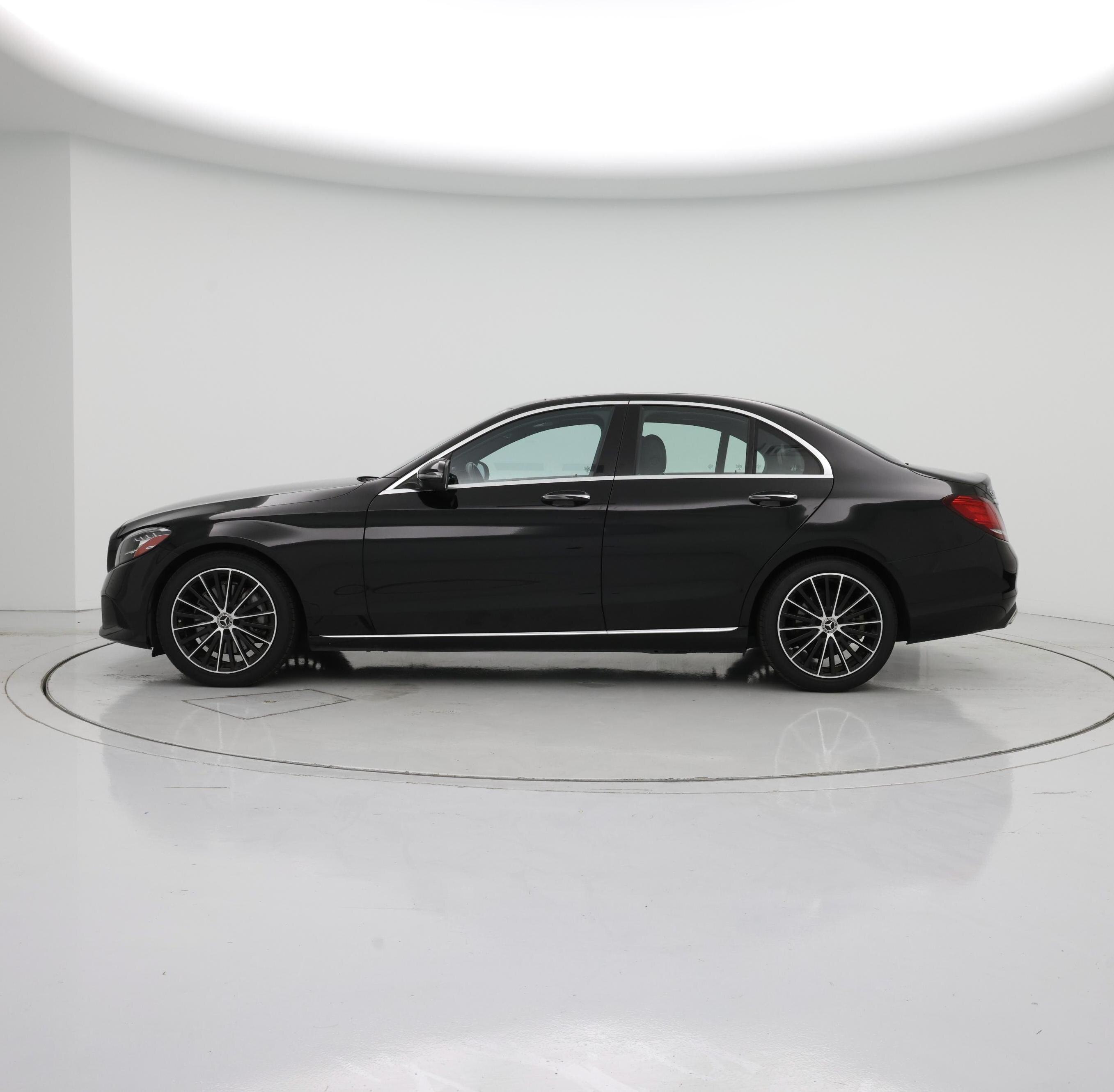 Thumbnail: 2021 Mercedes-Benz C-Class - 3