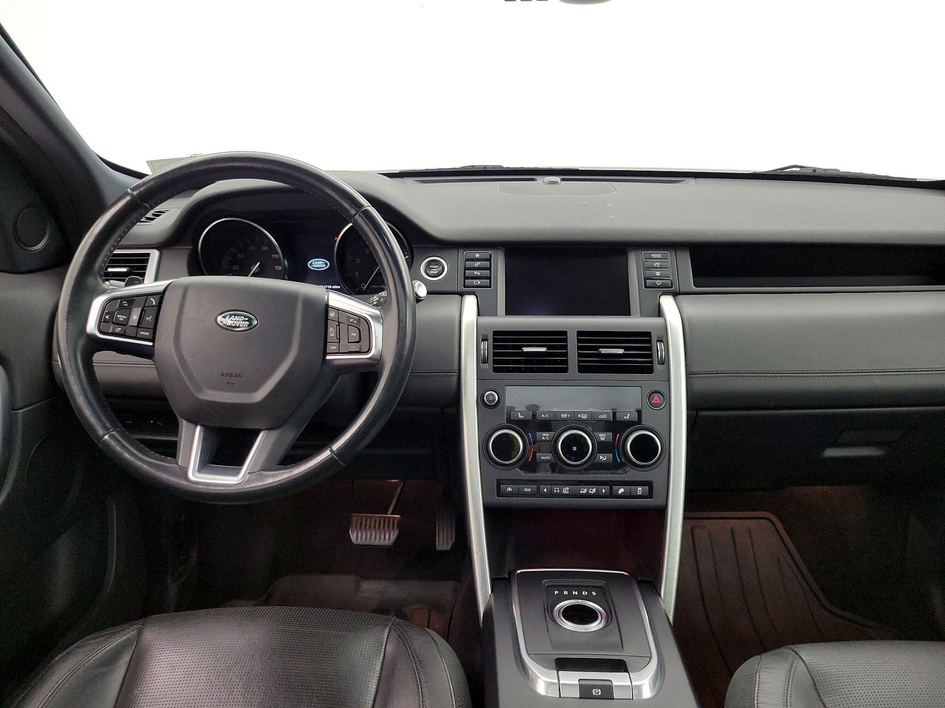 Thumbnail: 2015 Land Rover Discovery Sport - 9