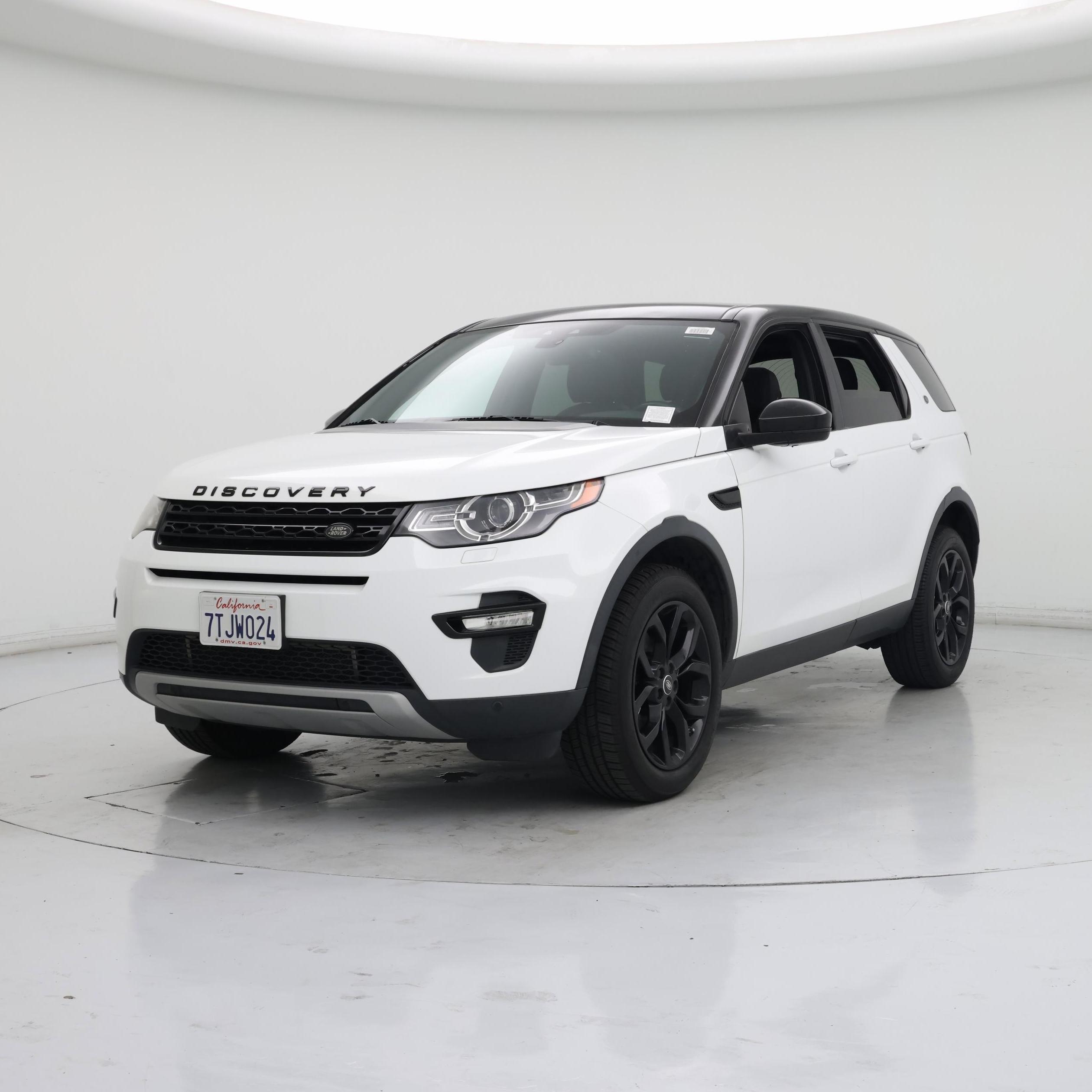 Thumbnail: 2015 Land Rover Discovery Sport - 4