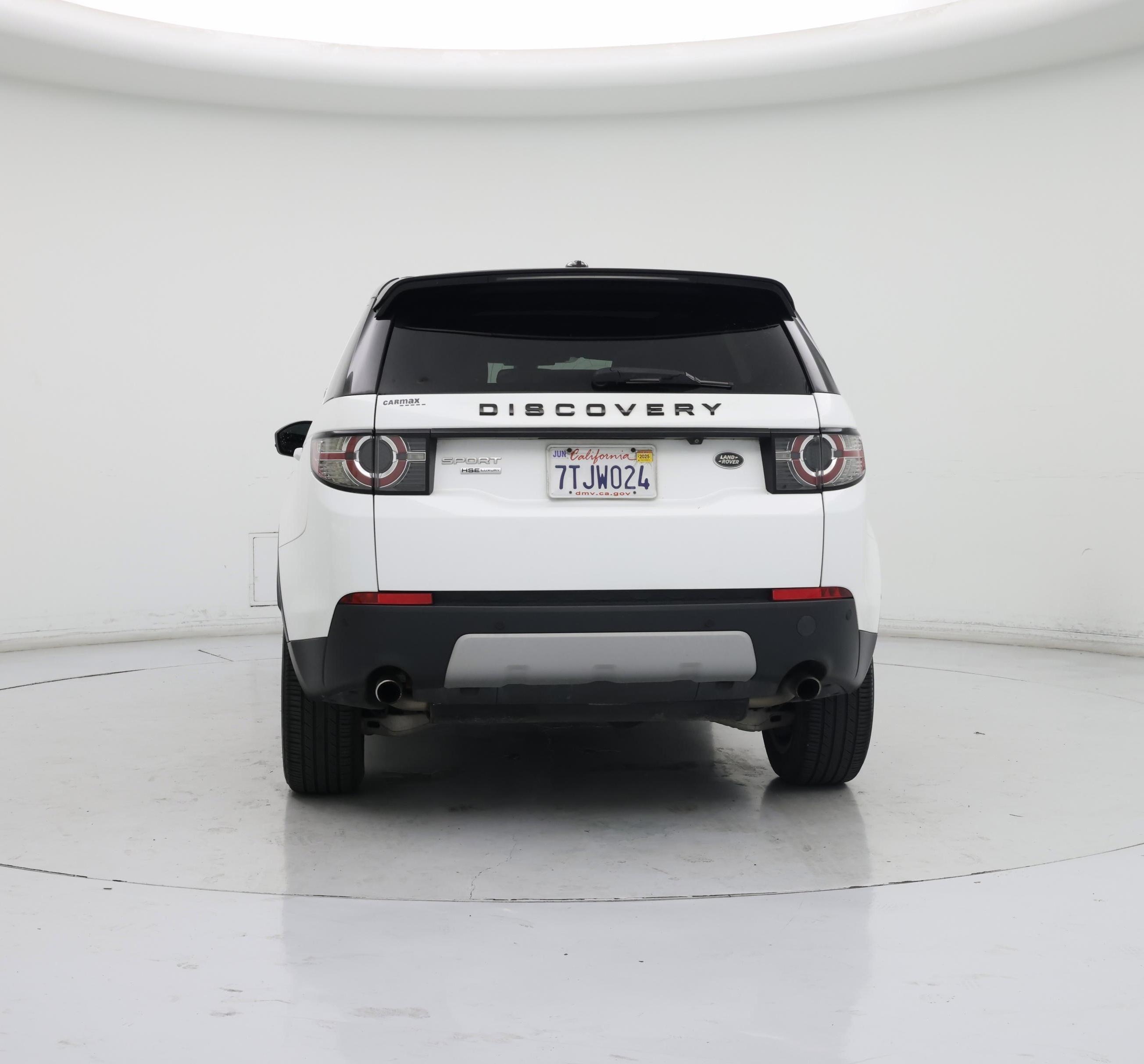 Thumbnail: 2015 Land Rover Discovery Sport - 6