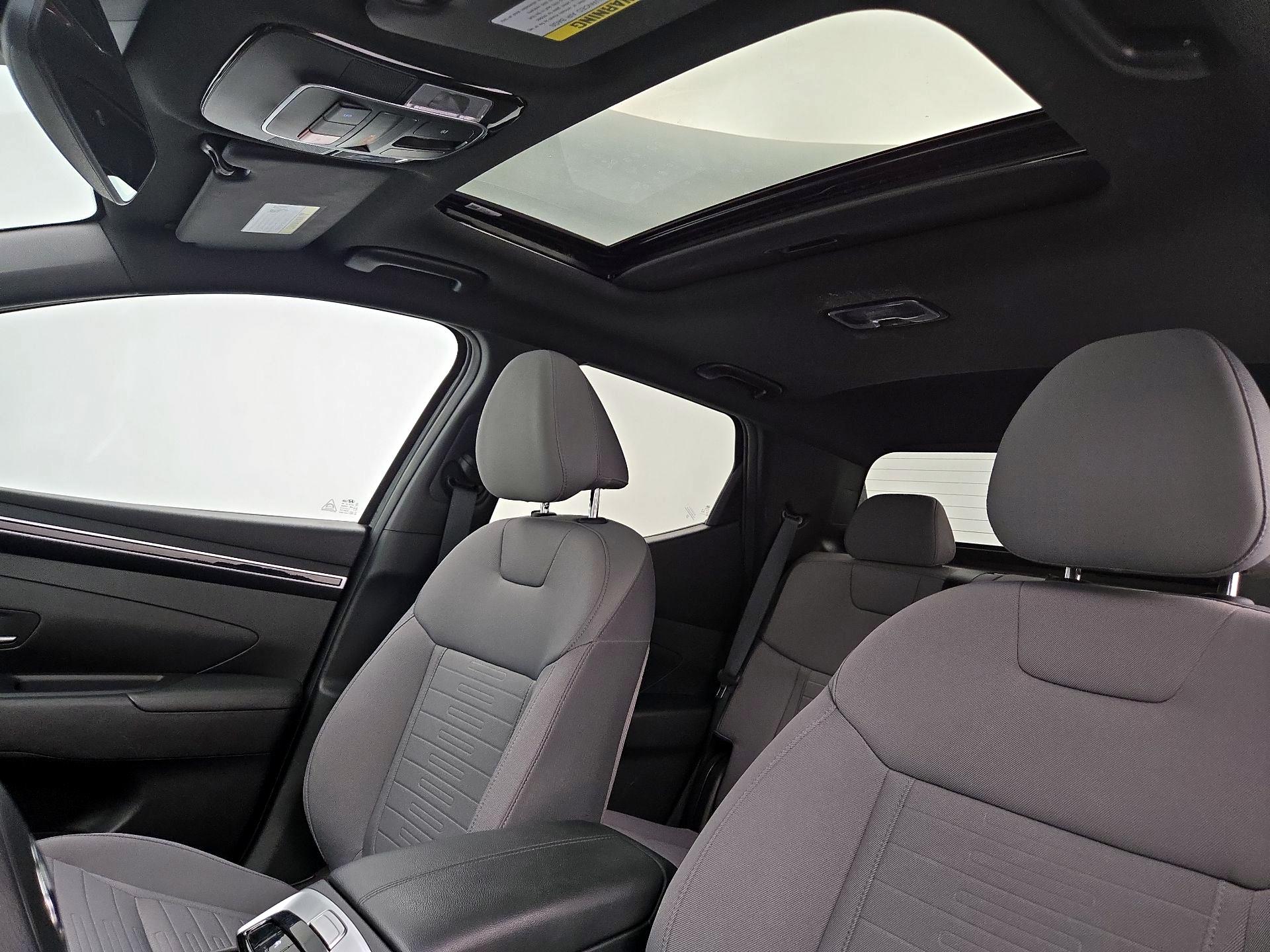Thumbnail: 2023 Hyundai Santa Cruz - 20