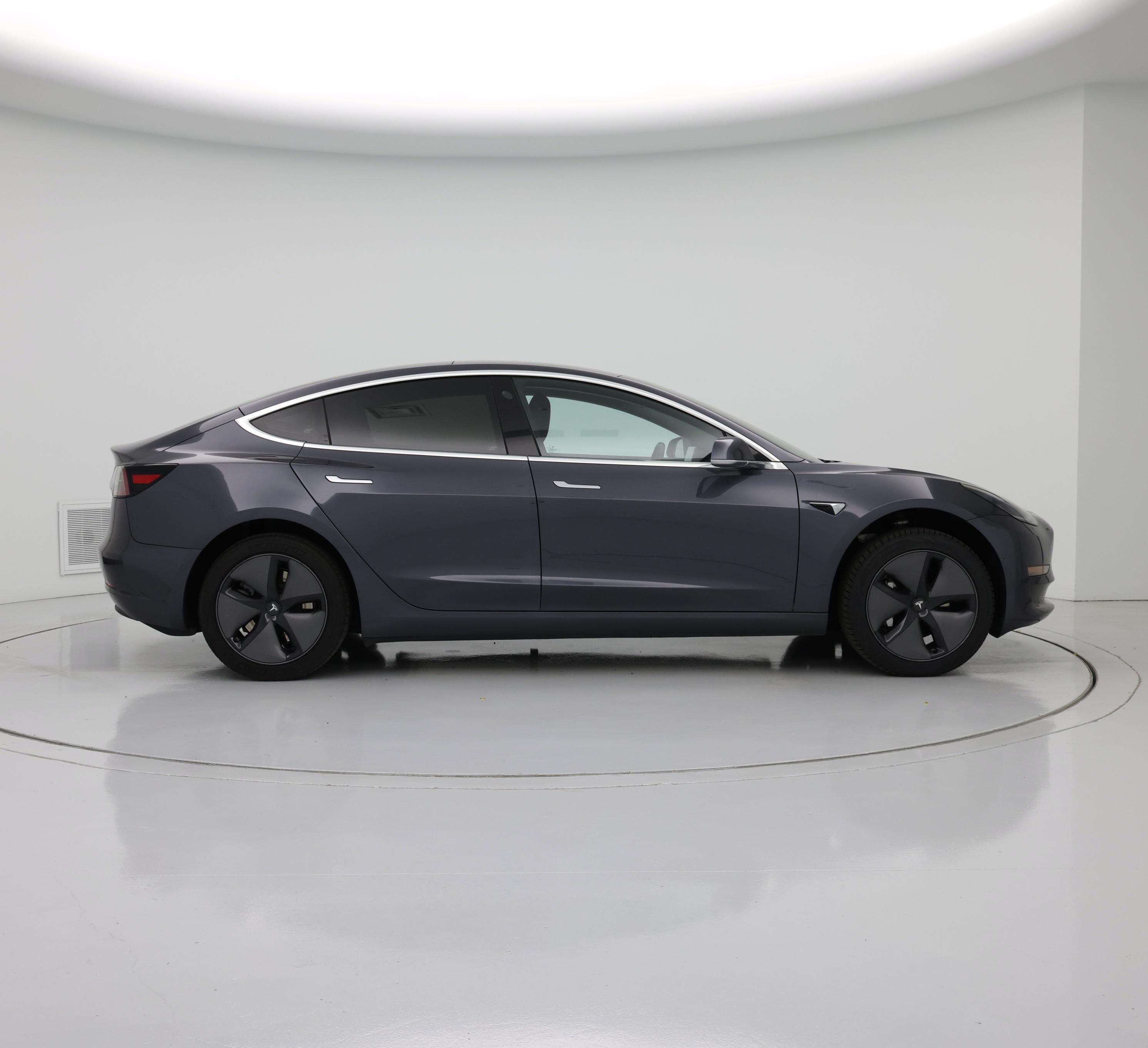 Thumbnail: 2019 Tesla Model 3 - 7